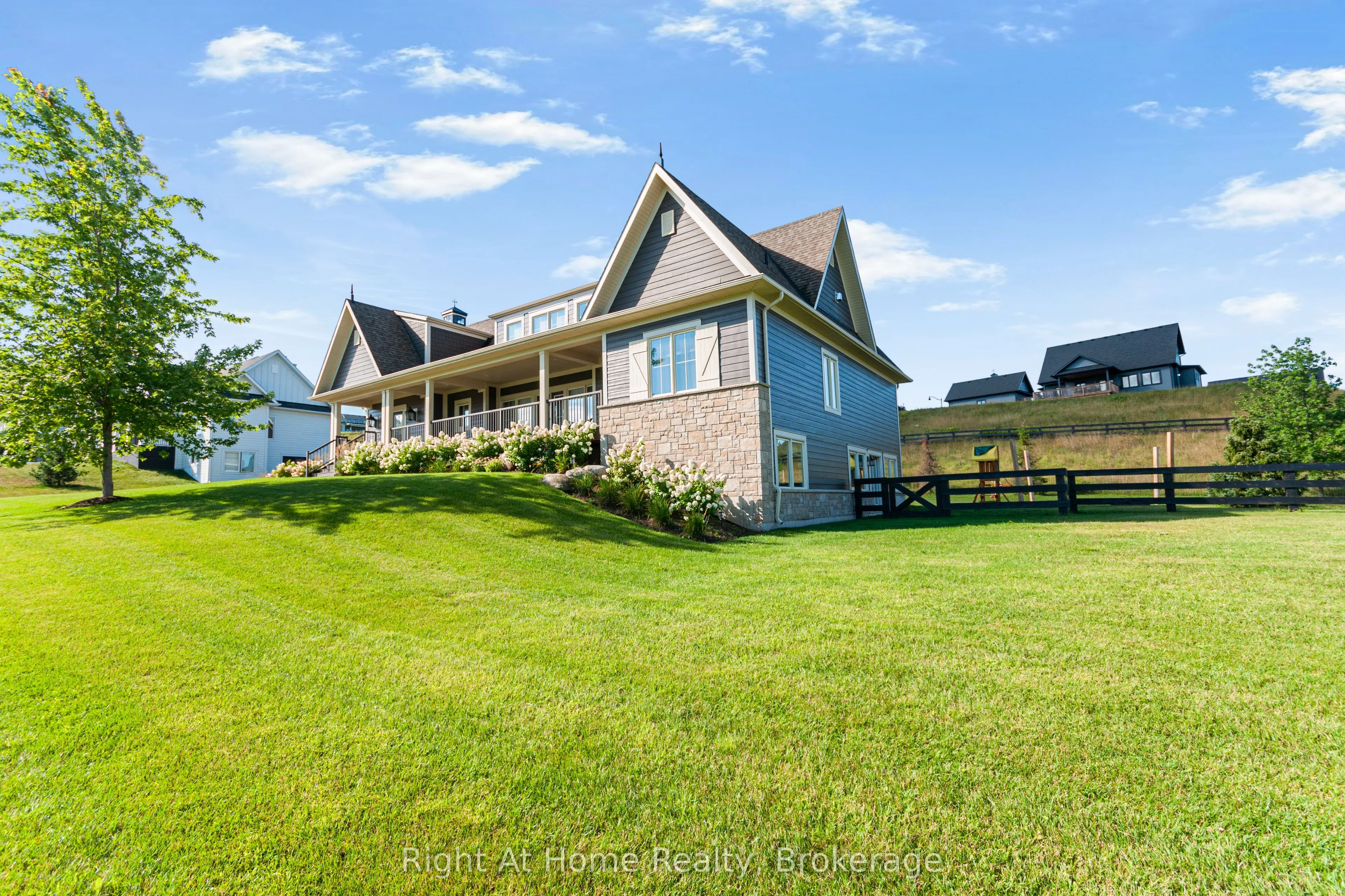 16 Gelderland Crescent