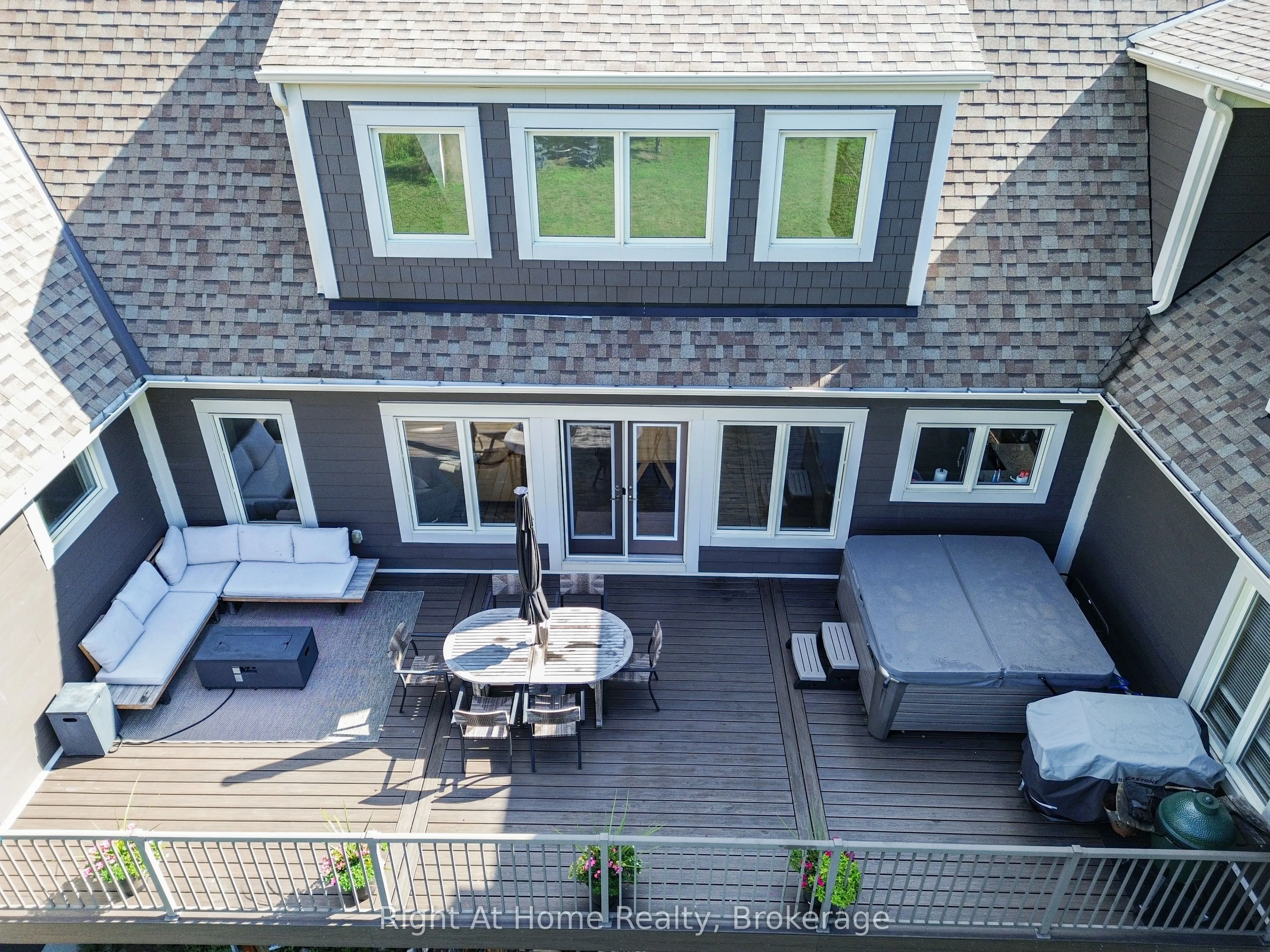 16 Gelderland Crescent