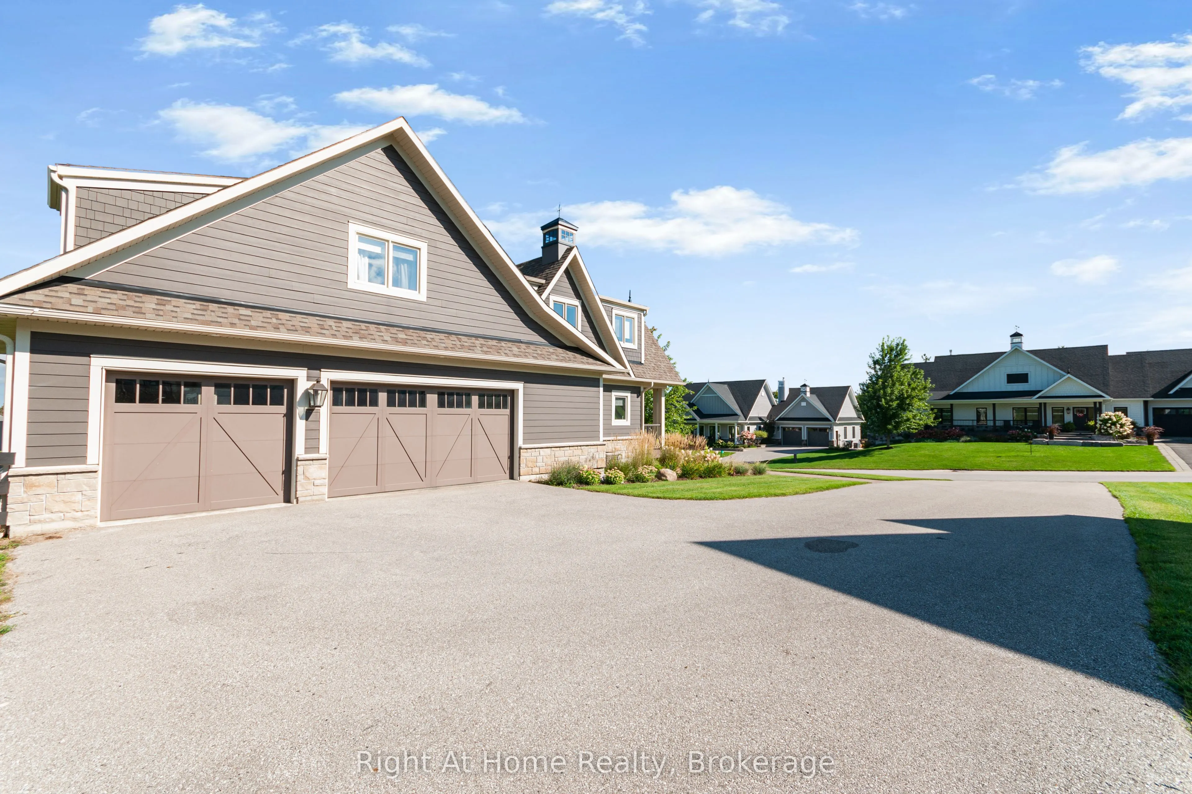 16 Gelderland Crescent