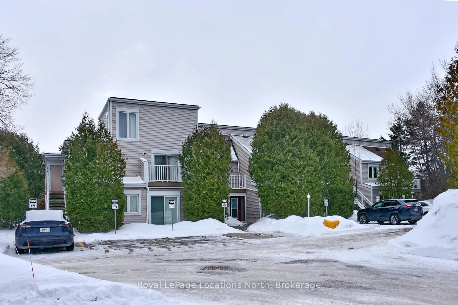 49 TROTT Boulevard #176