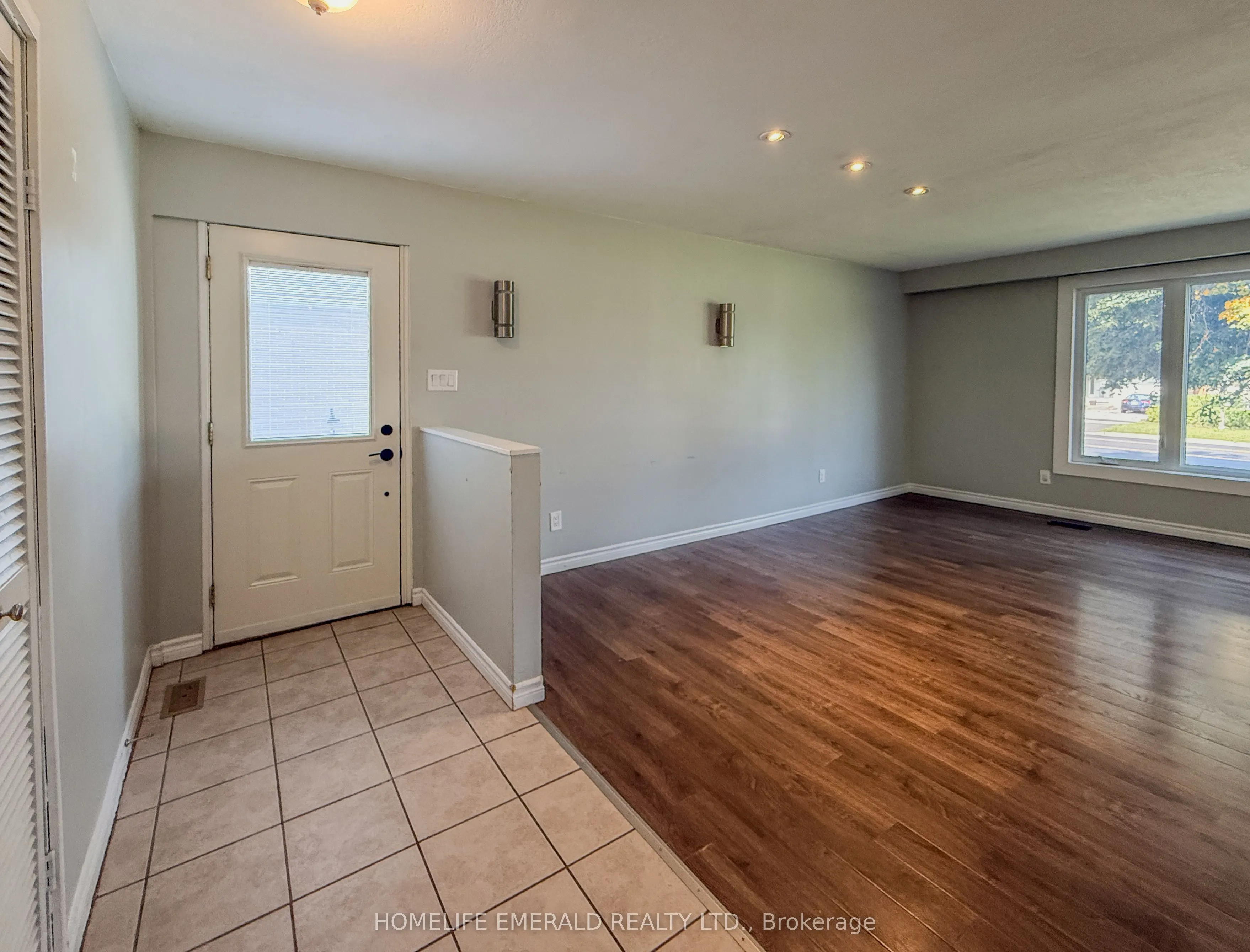 131 Cundles Road E