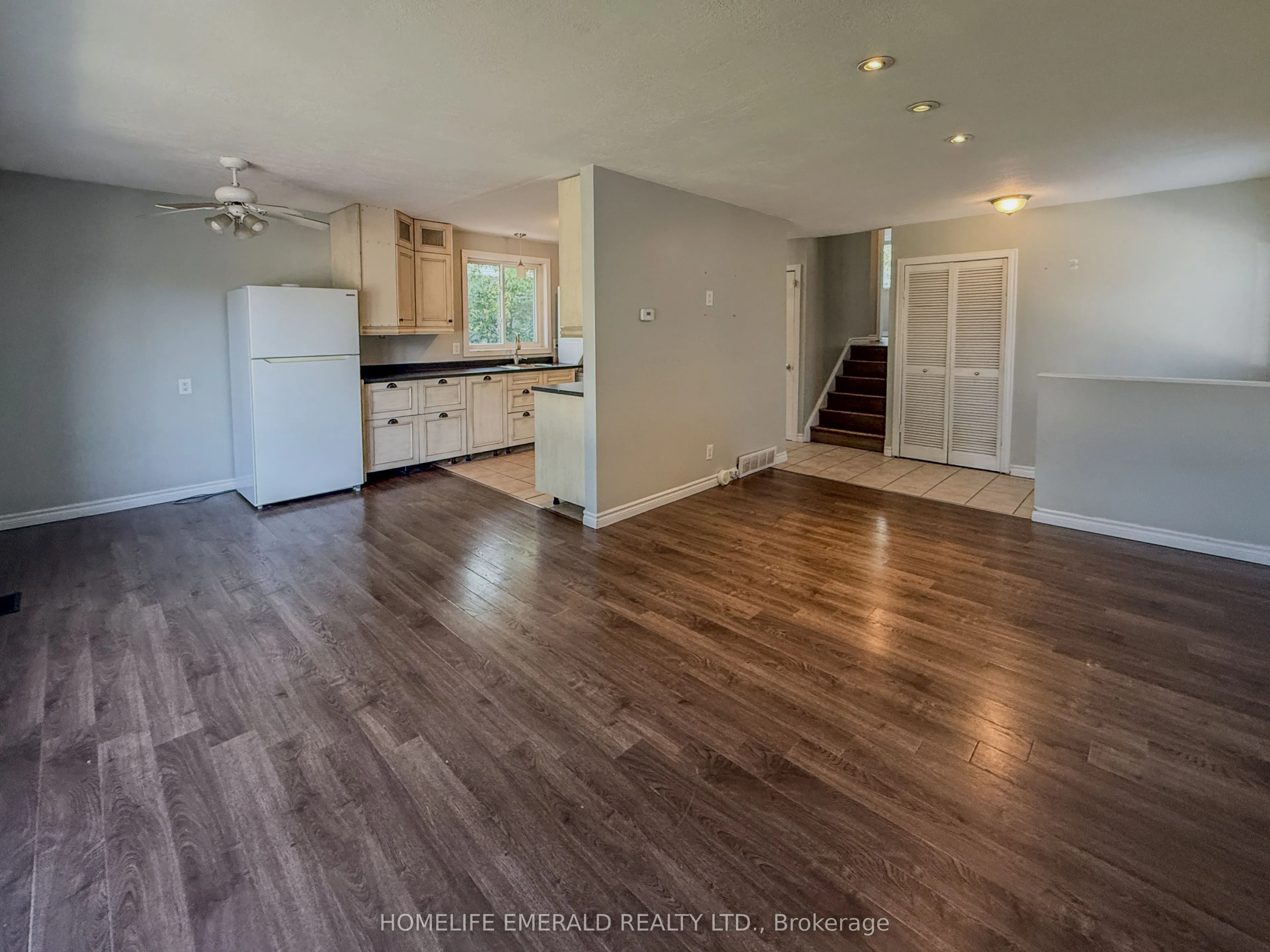 131 Cundles Road E