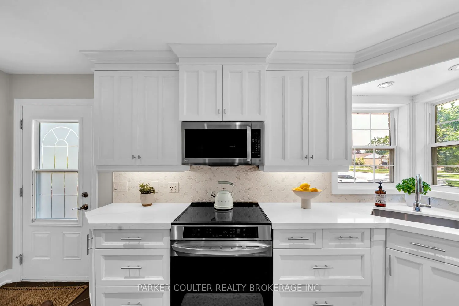7 Oakley Park Square