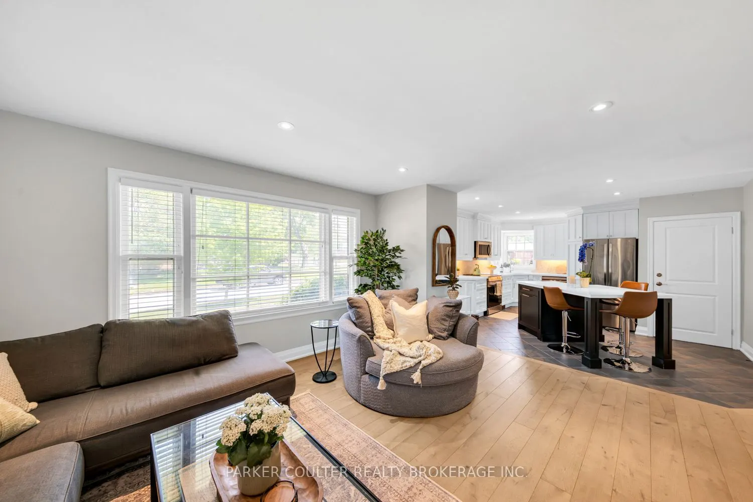 7 Oakley Park Square