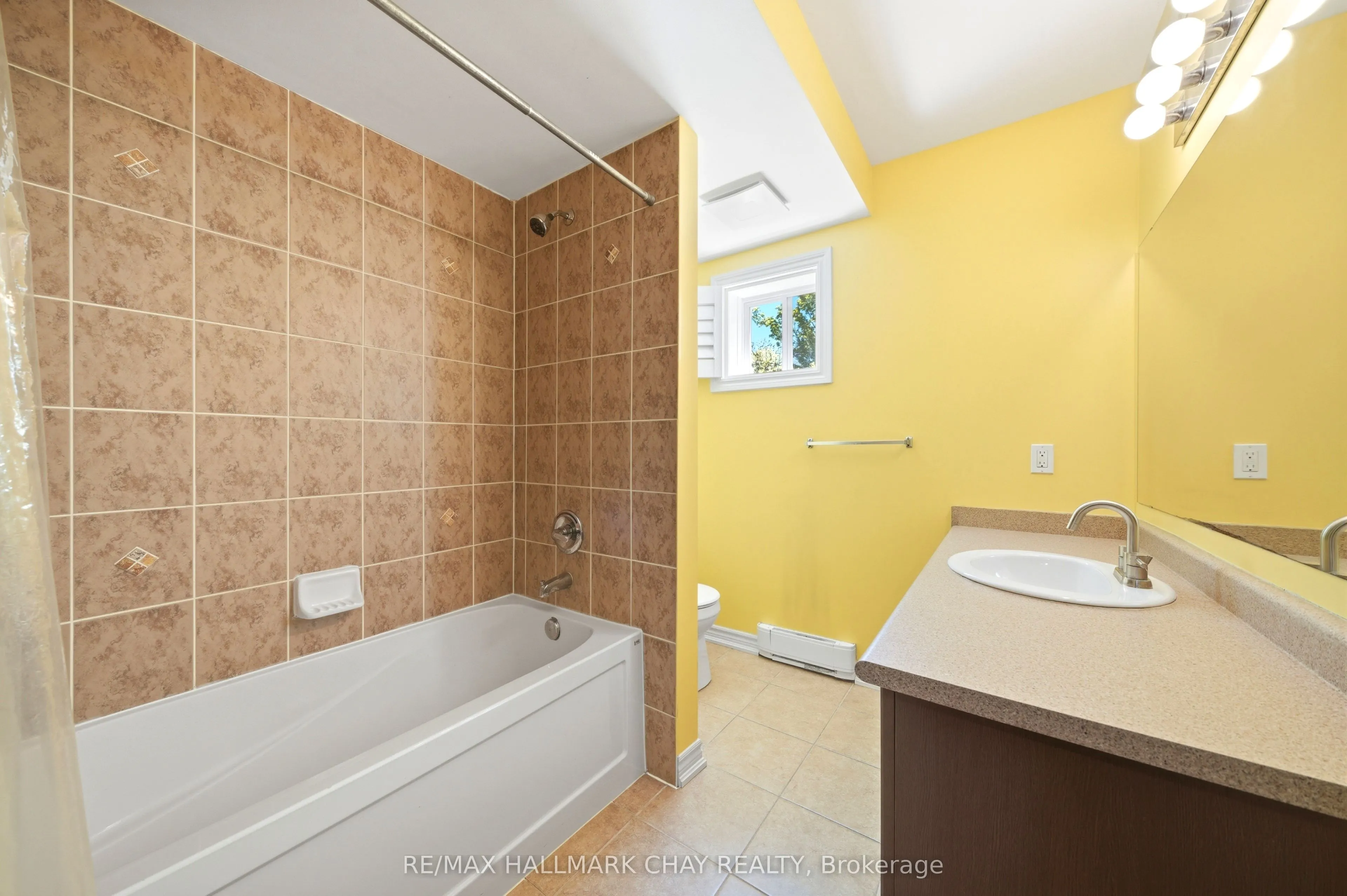 408 Veterans Drive #1