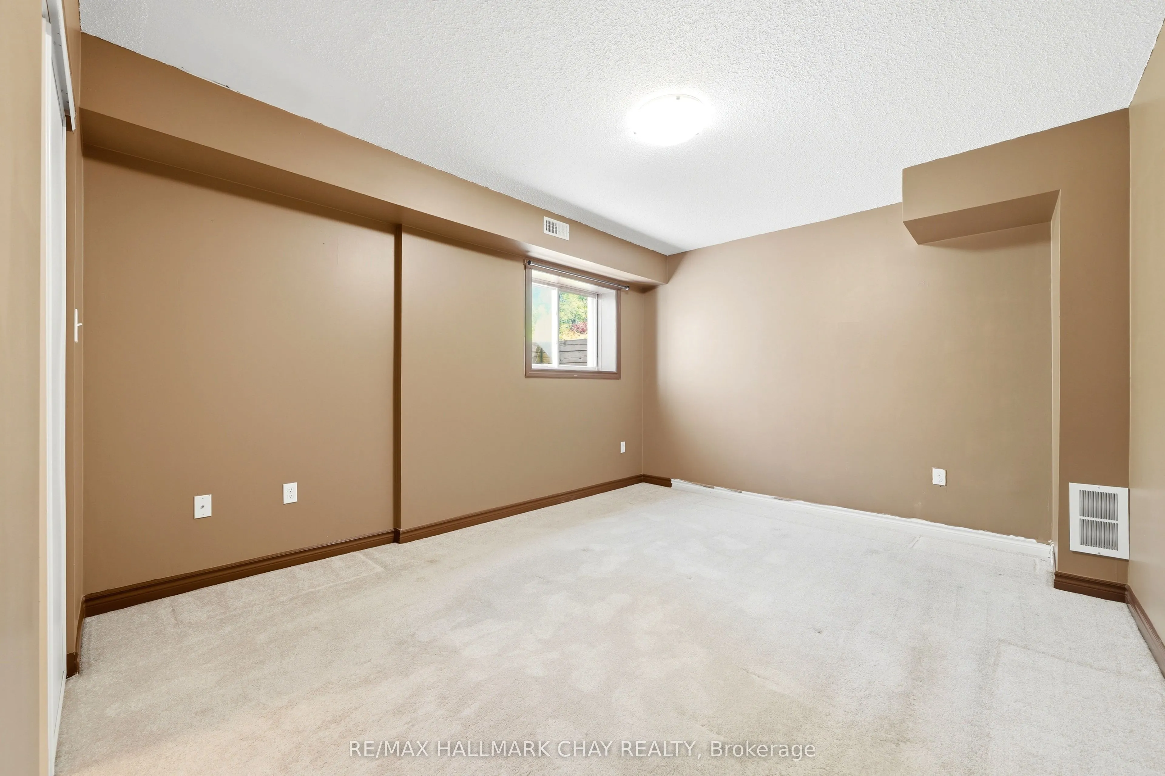 408 Veterans Drive #1