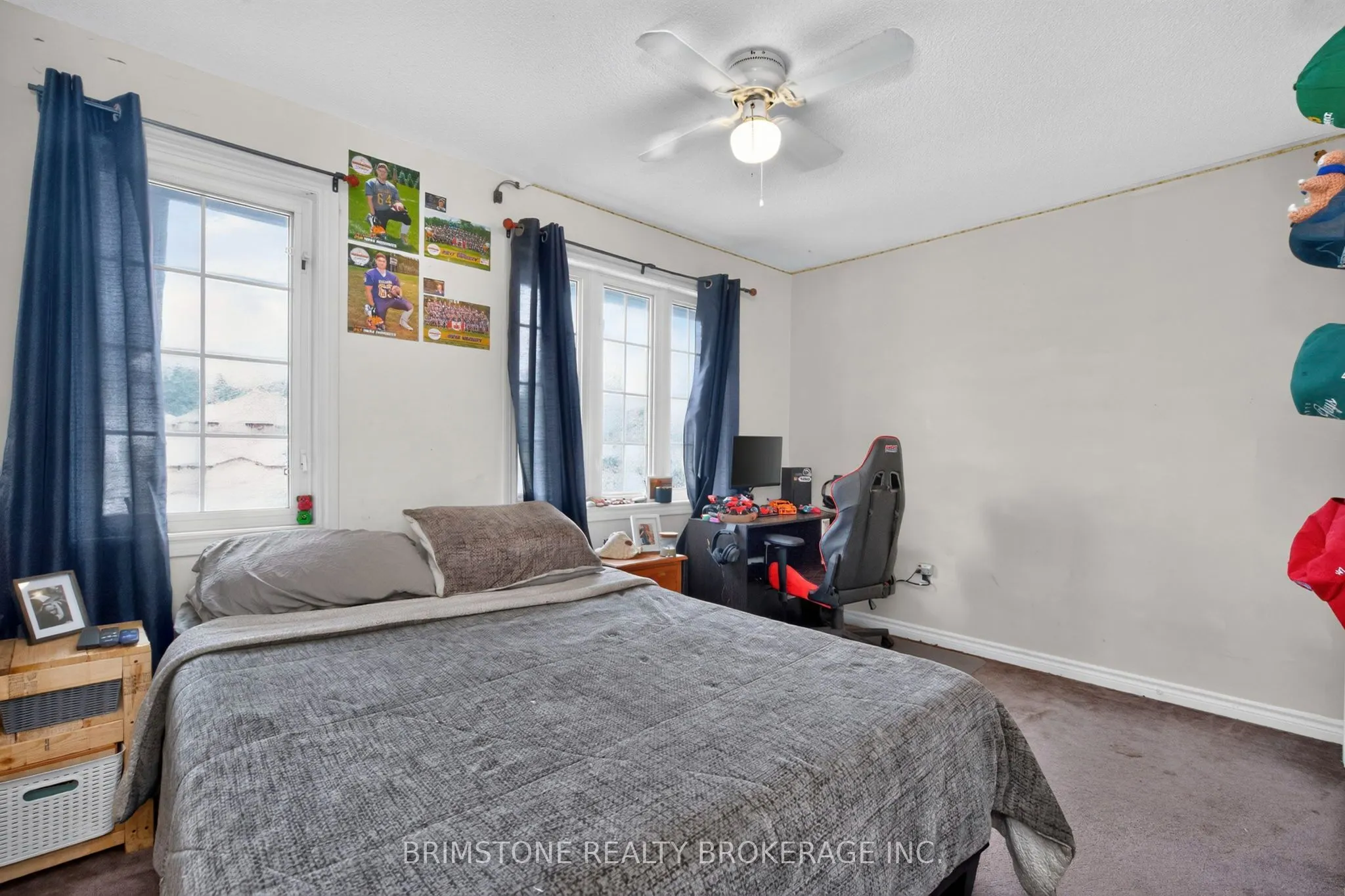 24 Stoneybrook Crescent