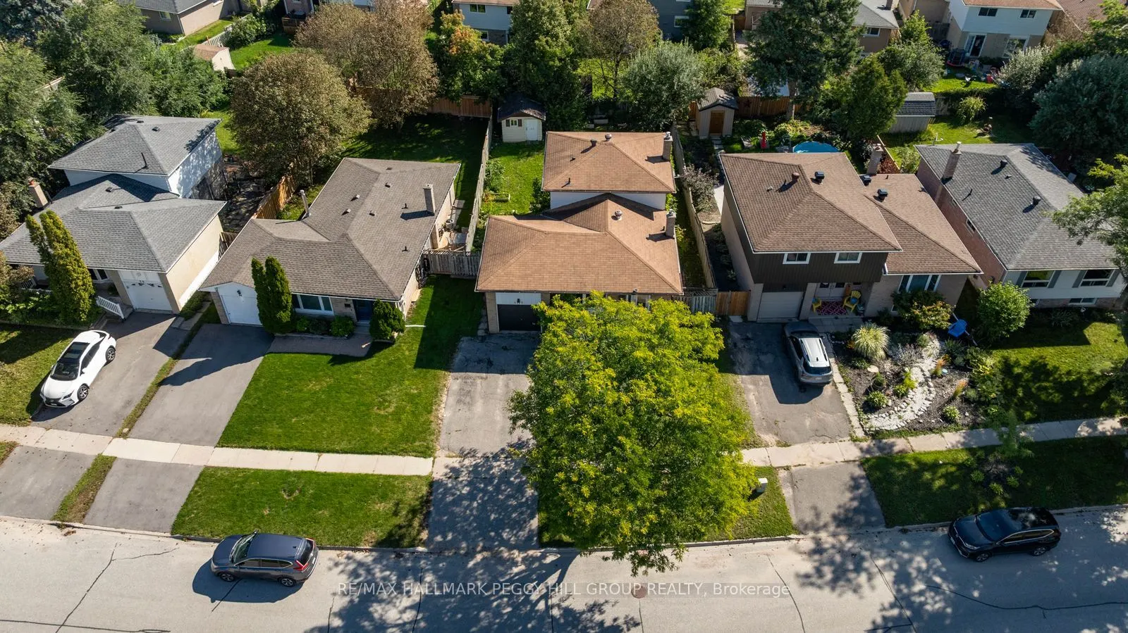 46 College Crescent