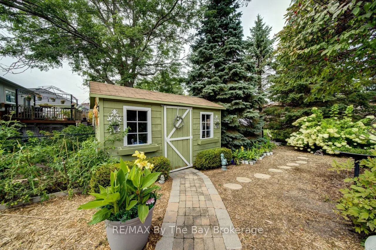 9 Cranberry Heights