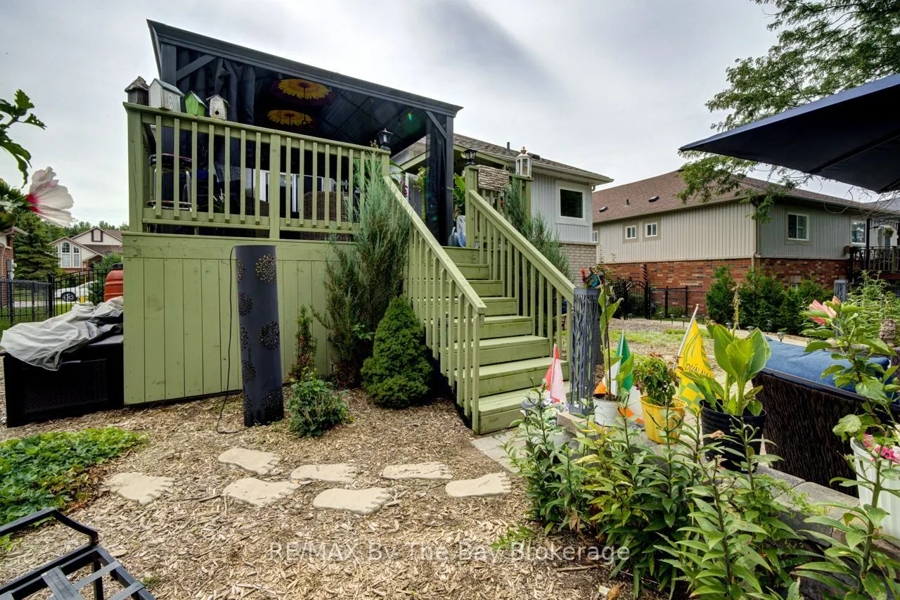 9 Cranberry Heights