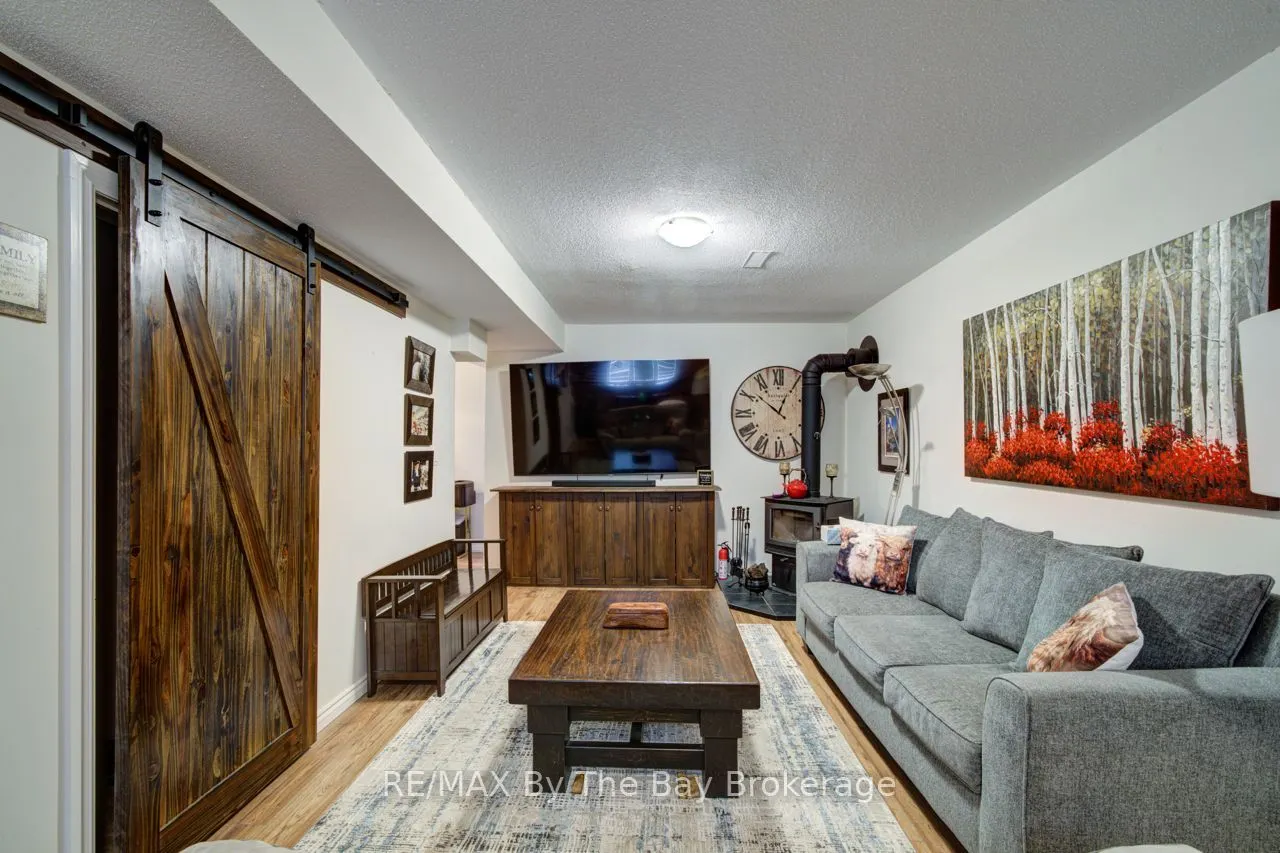 9 Cranberry Heights