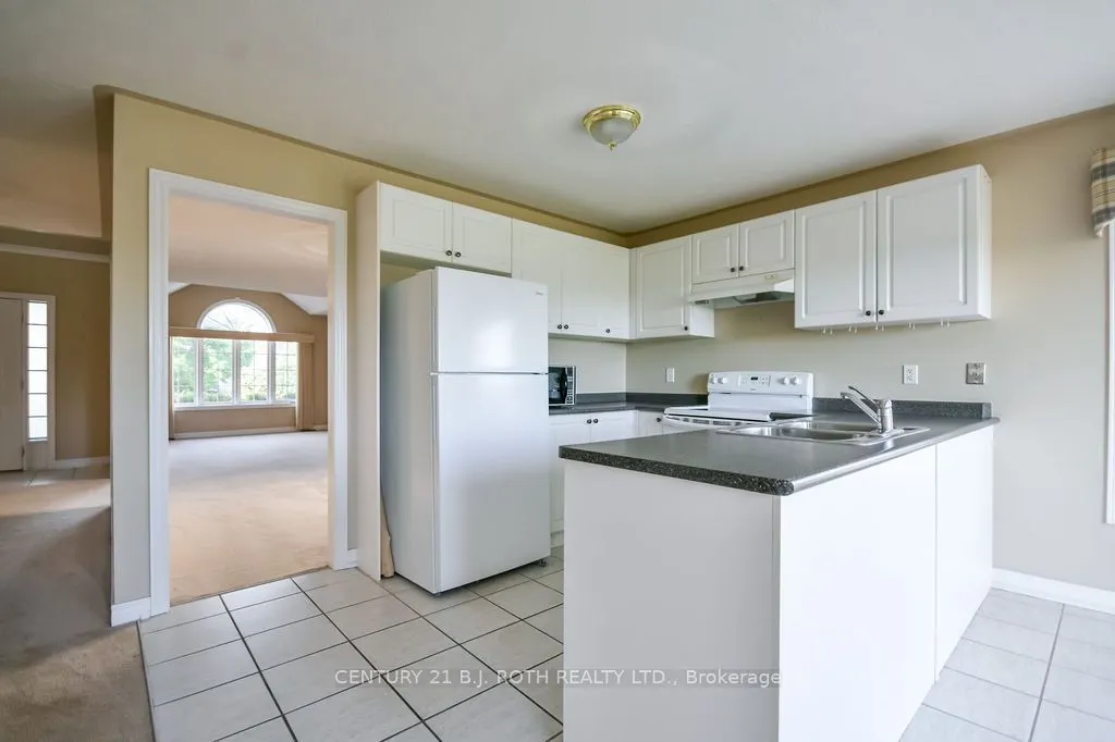 3192 BASS LAKE Side Road