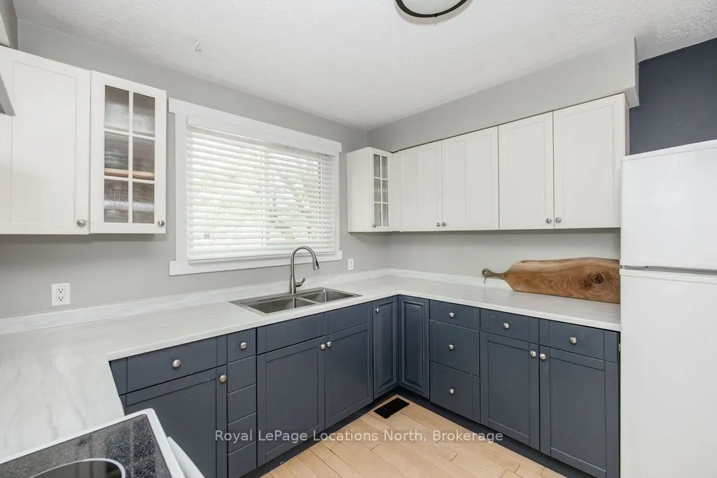 493 ONTARIO Street #8
