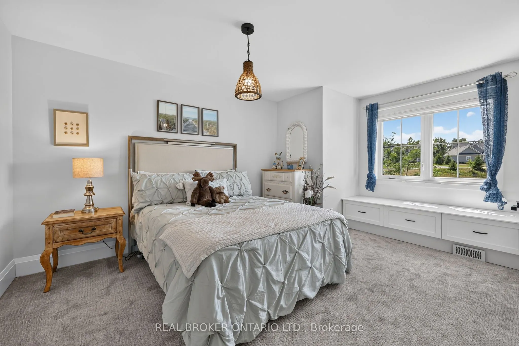 29 Thoroughbred Drive