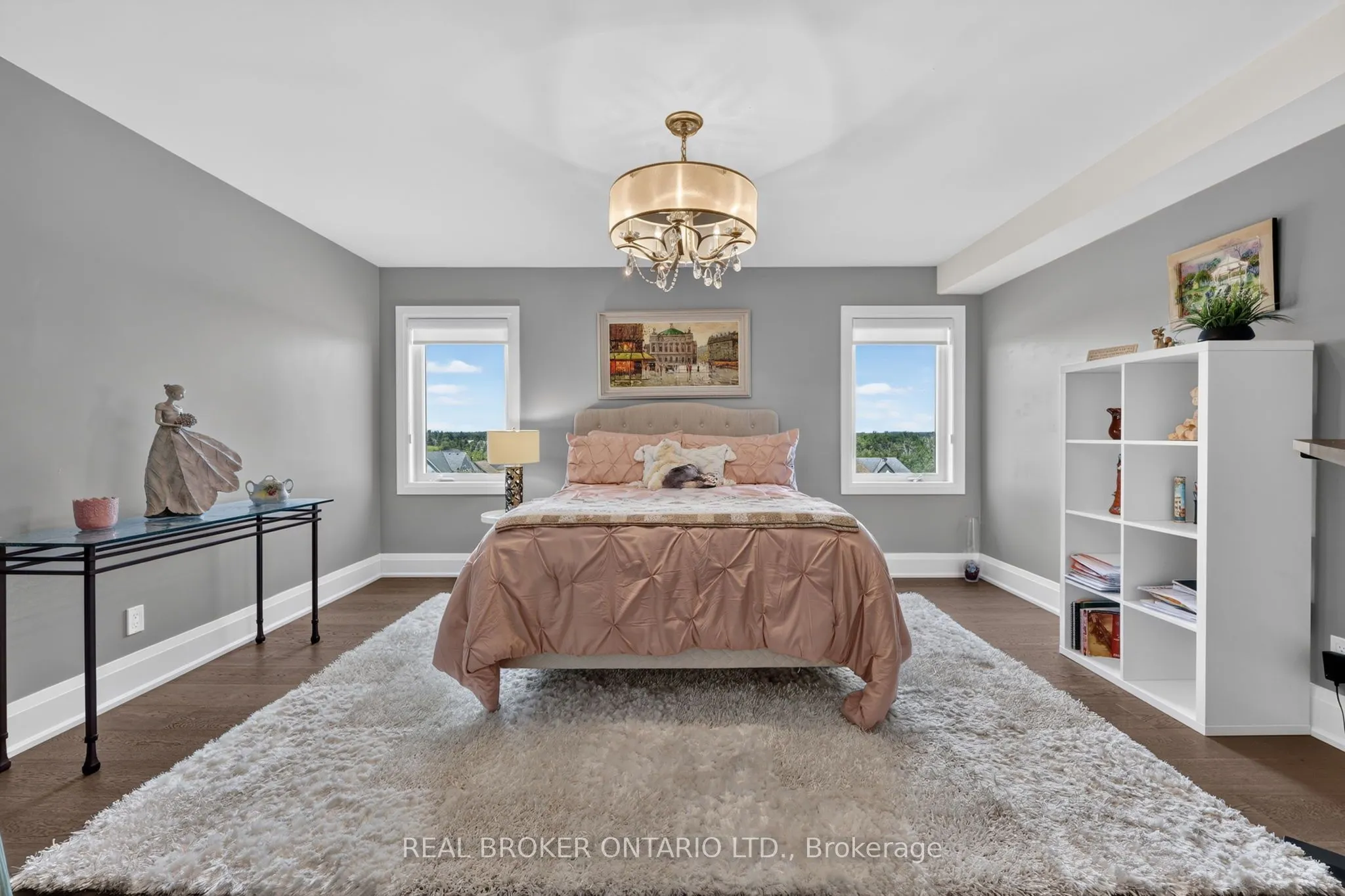 29 Thoroughbred Drive