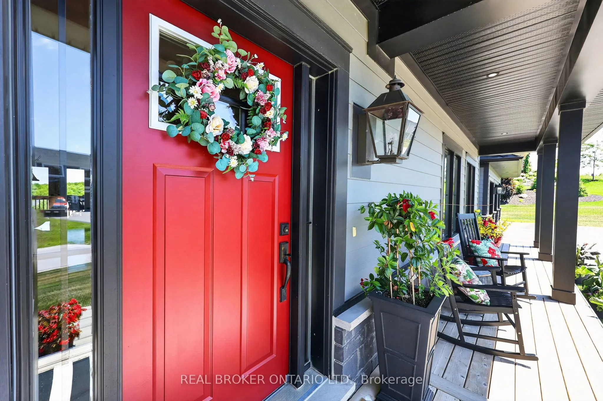 29 Thoroughbred Drive