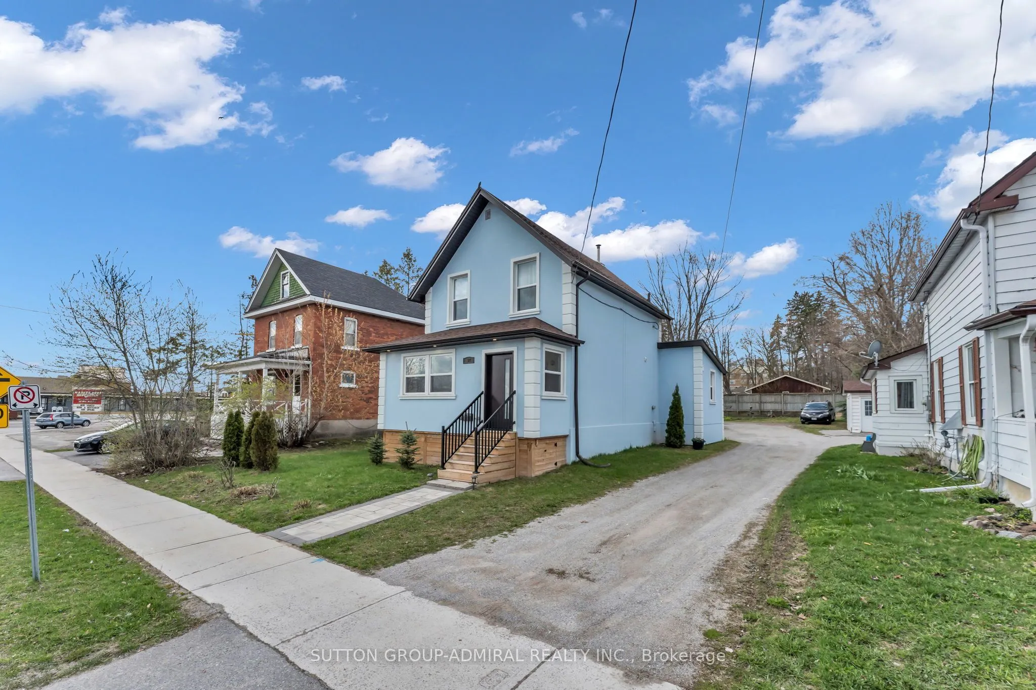 97 Laclie Street