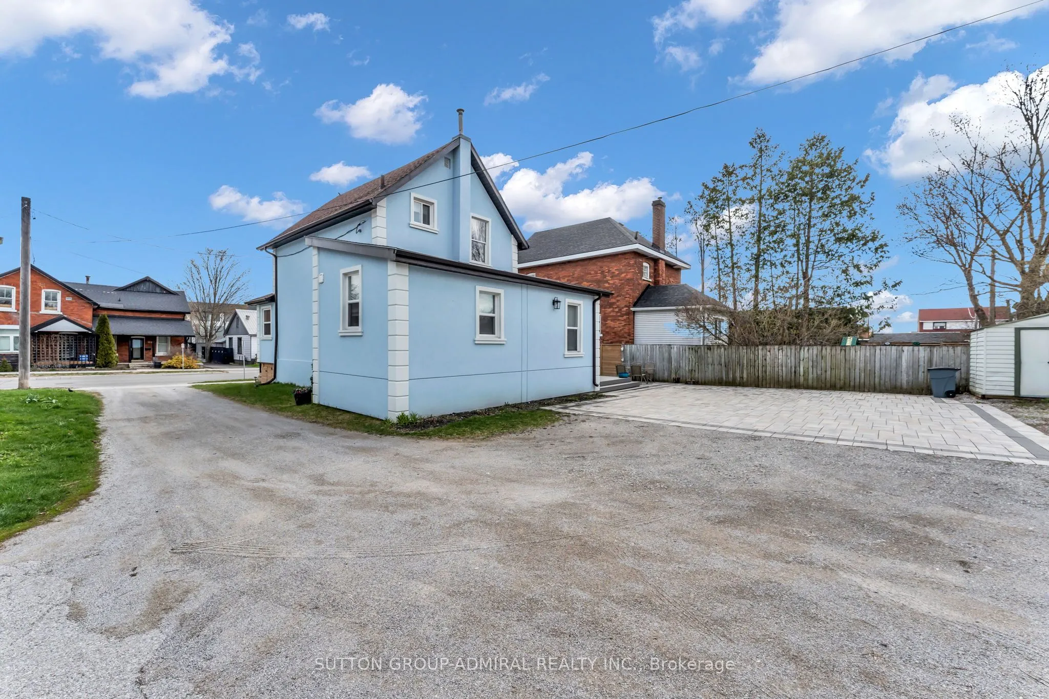 97 Laclie Street