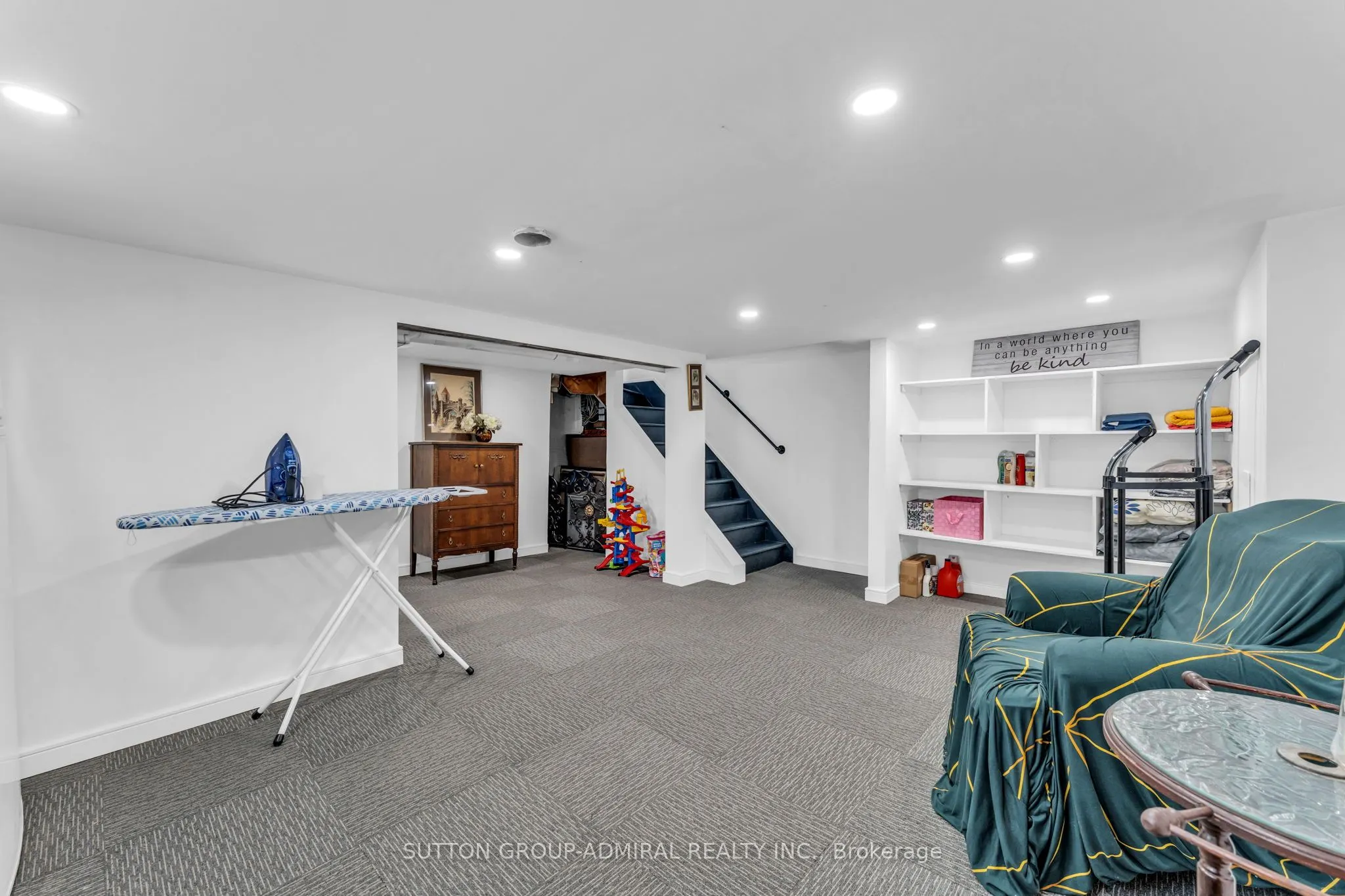 97 Laclie Street