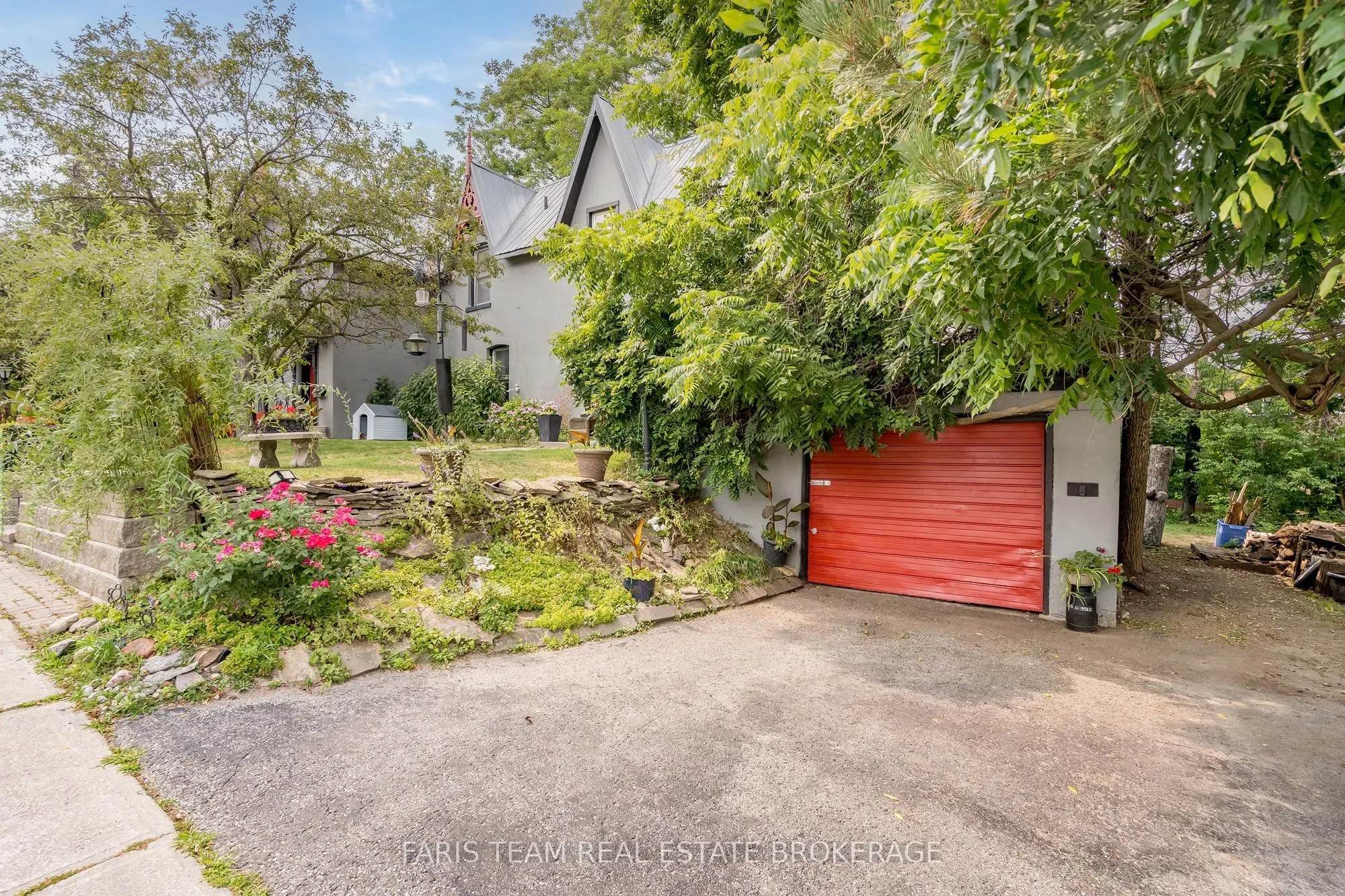 338 Gloucester Street