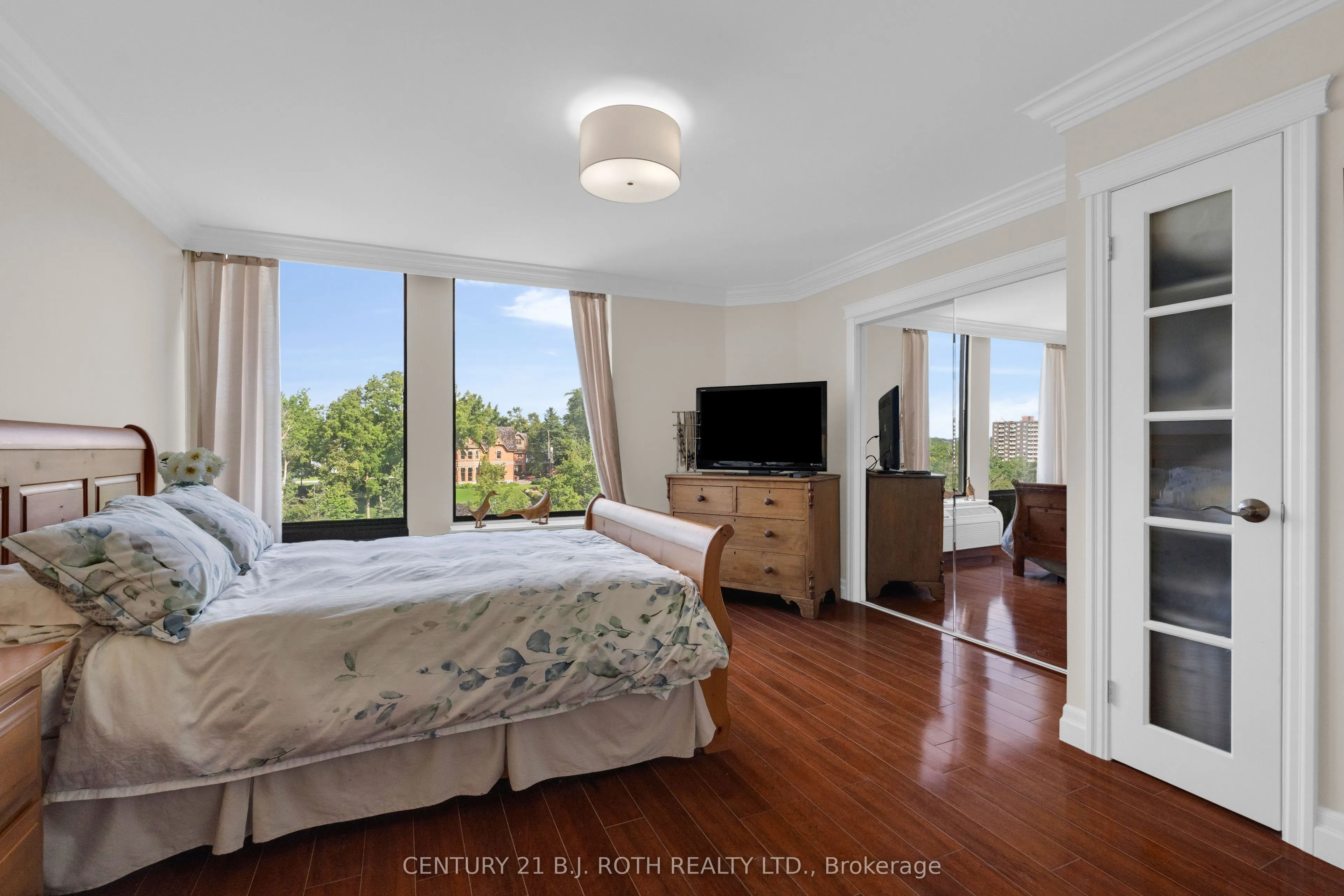 181 Collier Street #1401