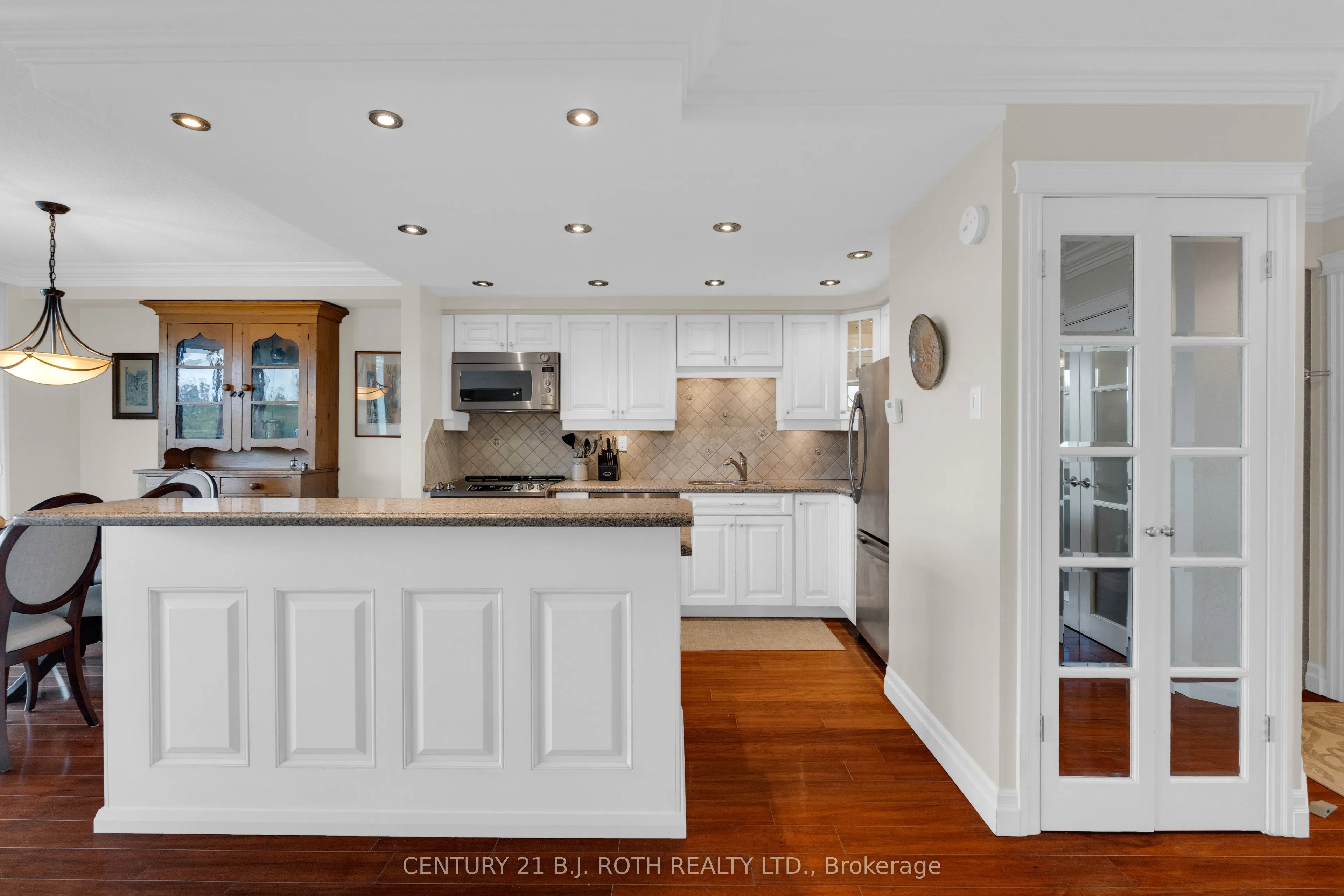 181 Collier Street #1401