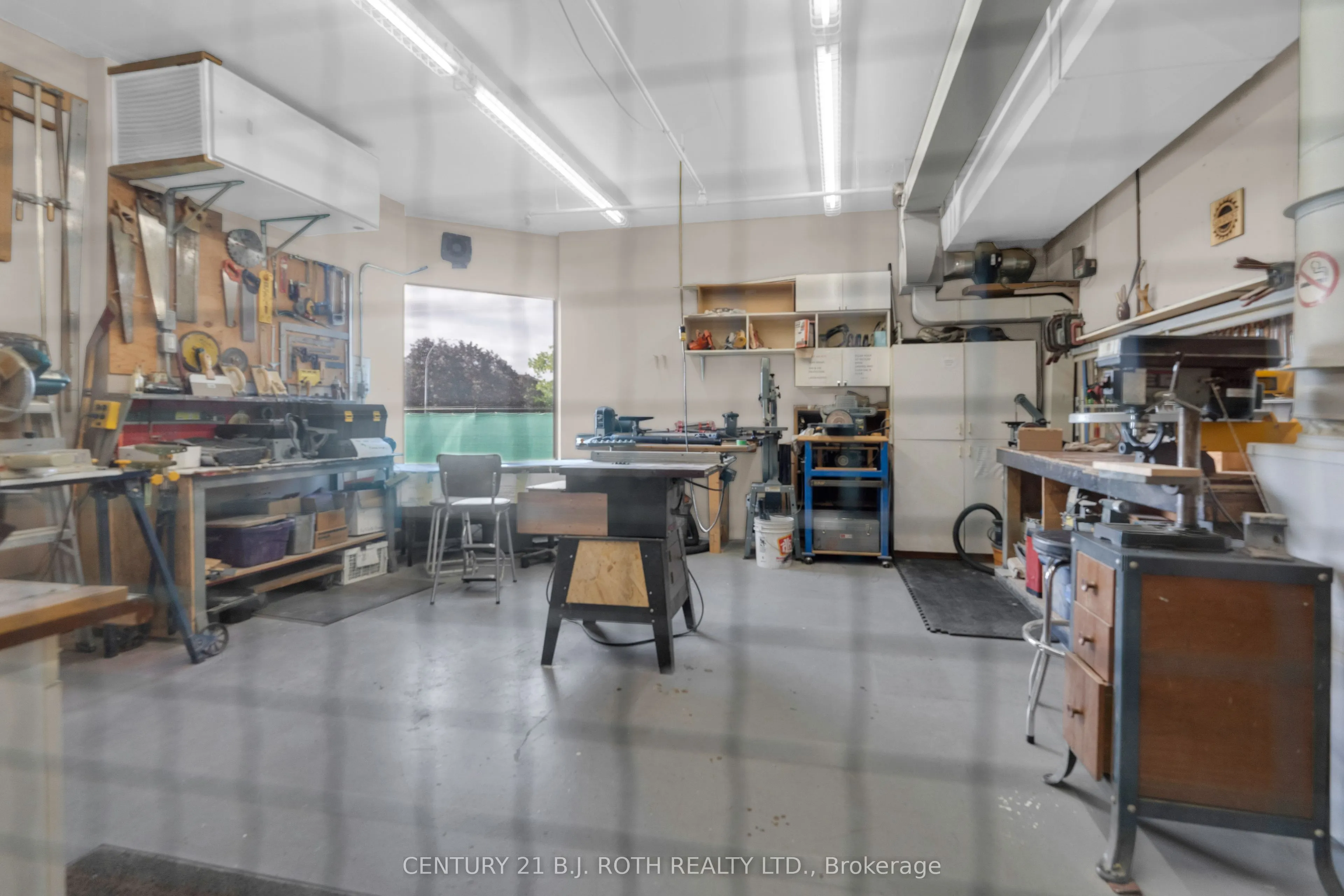 181 Collier Street #1401