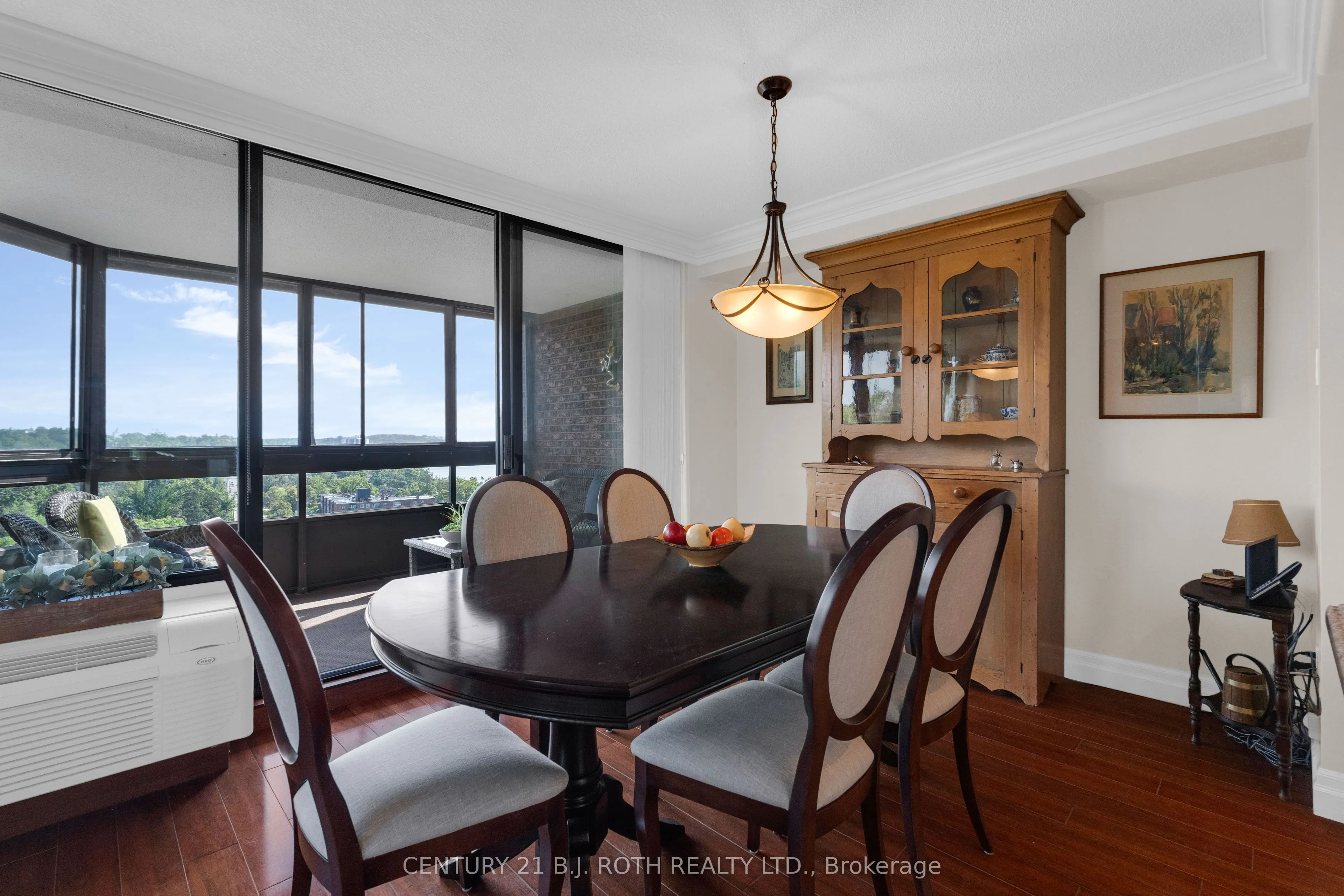 181 Collier Street #1401