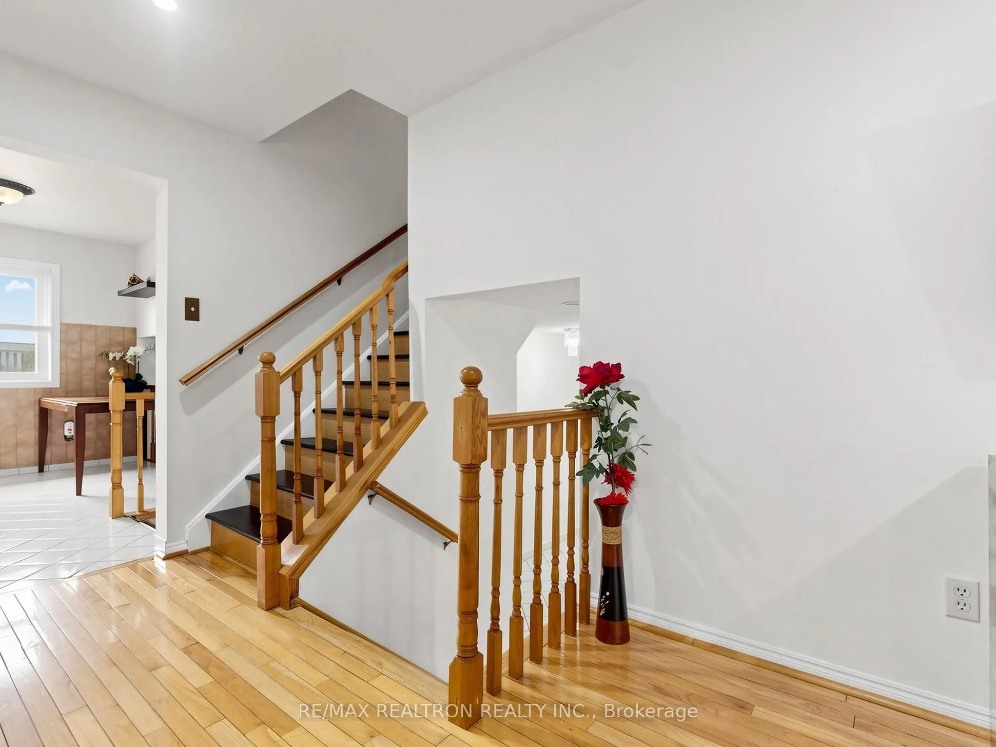 101 Chieftain Crescent