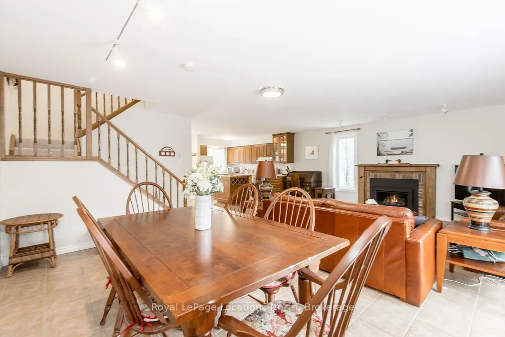 112 Escarpment Crescent #12