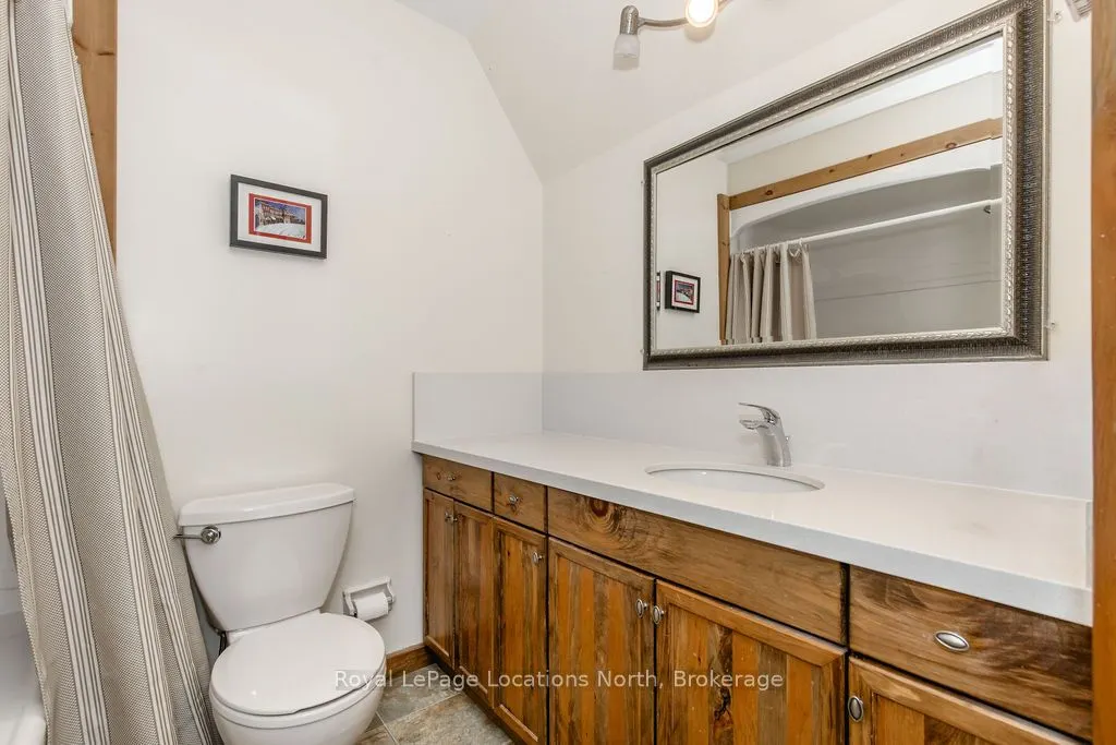 112 Escarpment Crescent #12