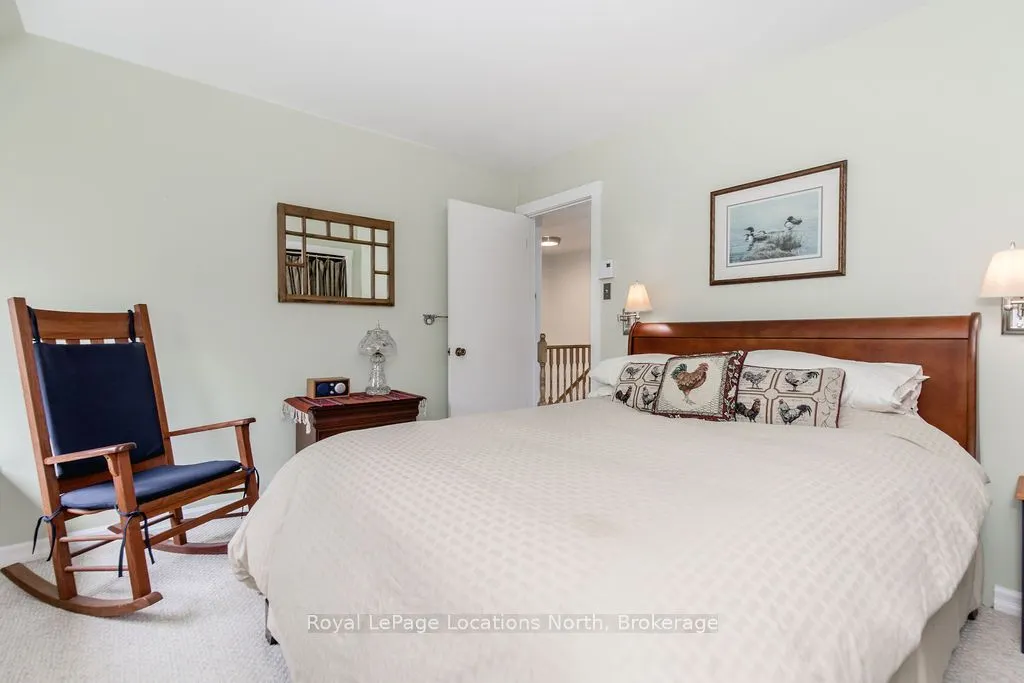 112 Escarpment Crescent #12