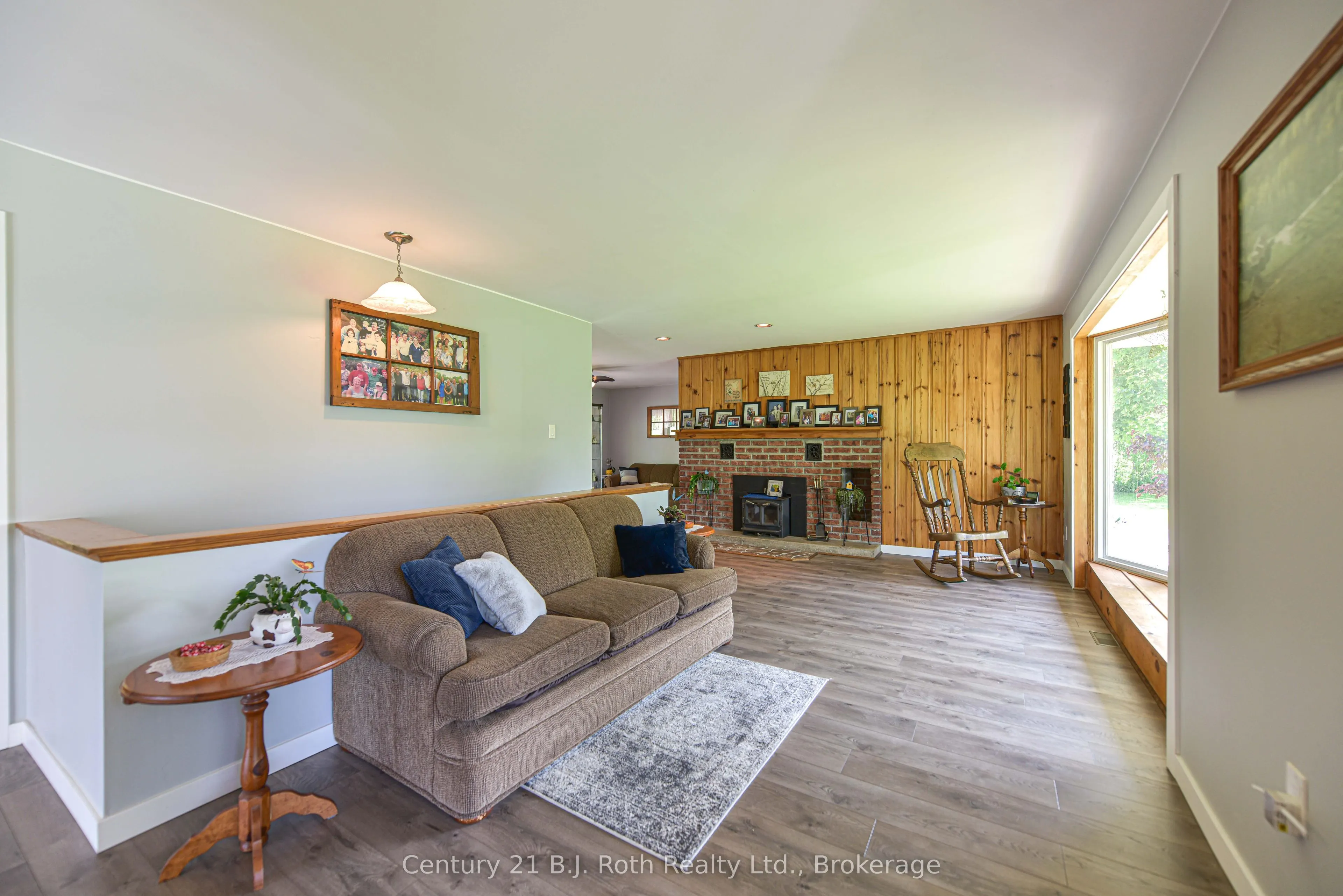 1579 Wainman Line