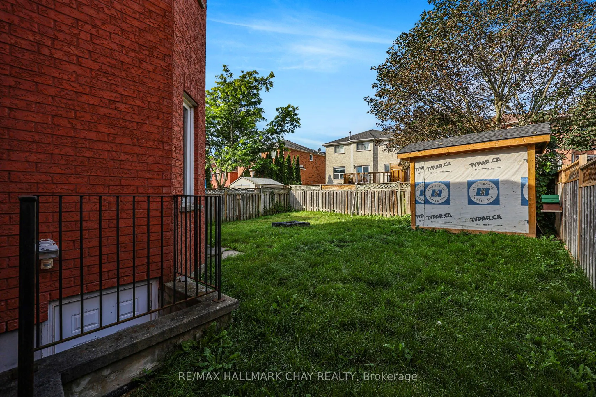 50 Loon Avenue
