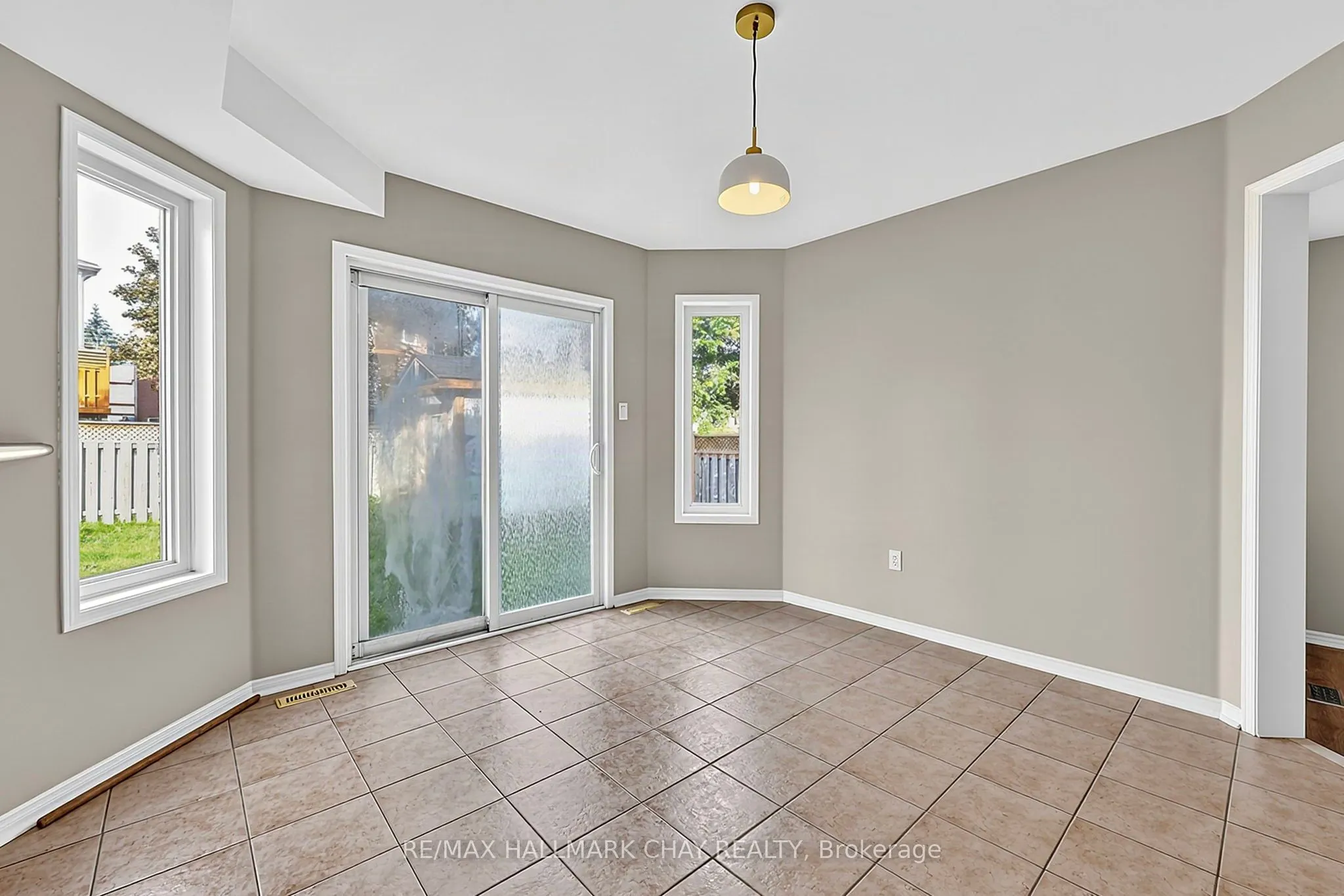 50 Loon Avenue