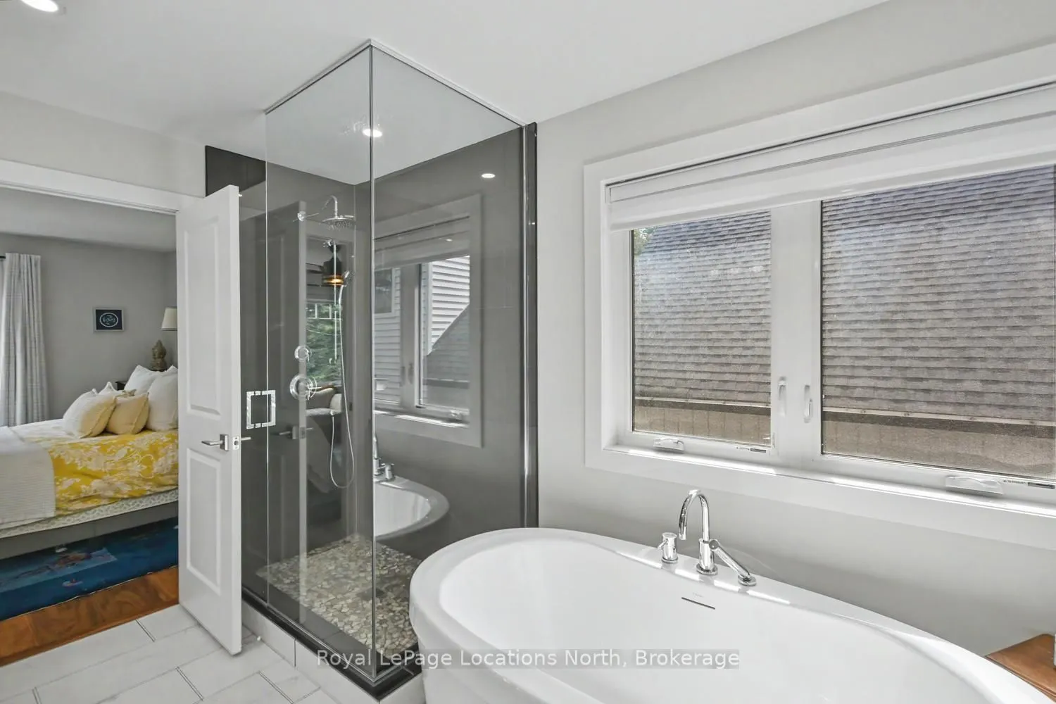 64 49th Street N