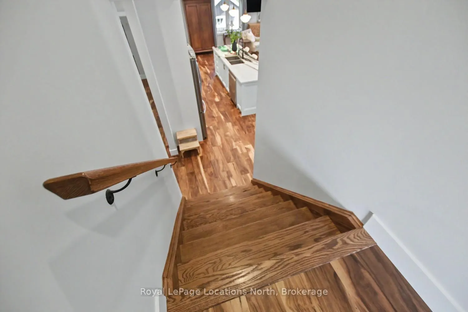 64 49th Street N