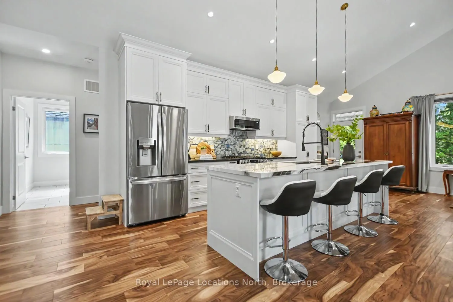 64 49th Street N