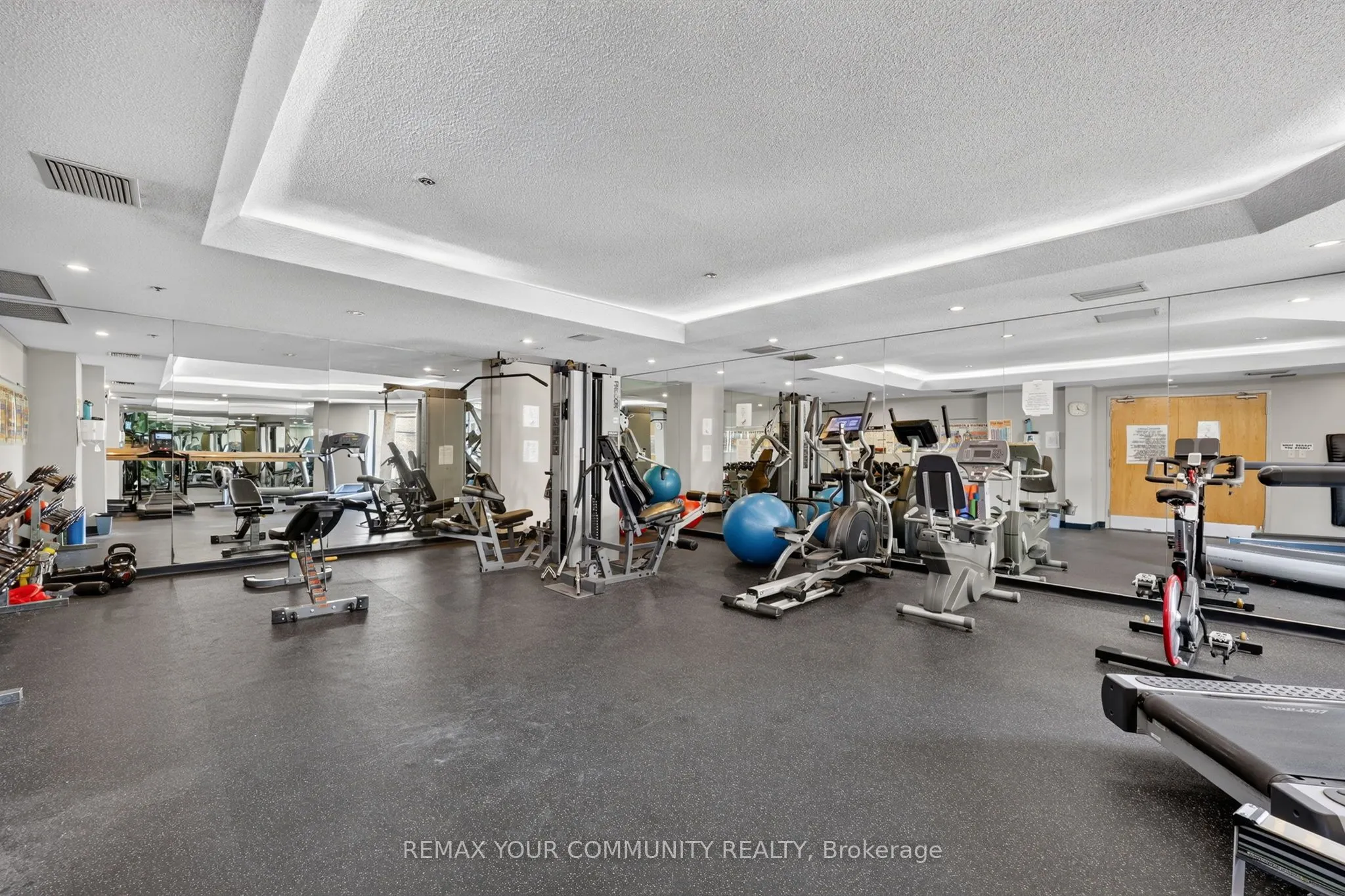 140 Dunlop Street E #1409
