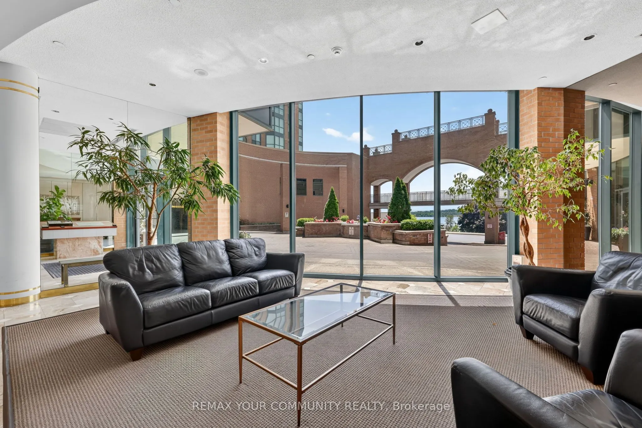 140 Dunlop Street E #1409