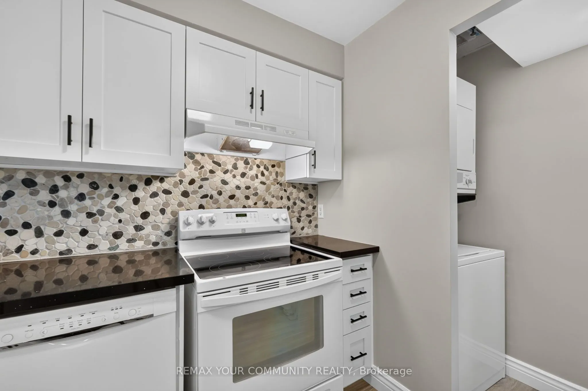 140 Dunlop Street E #1409