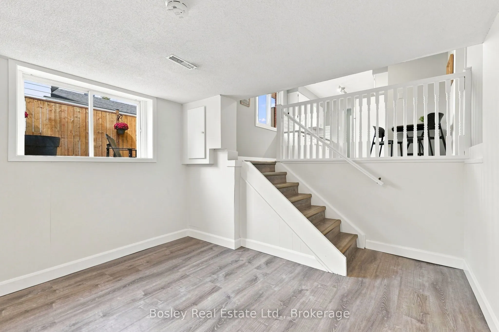 4 Griffin Road