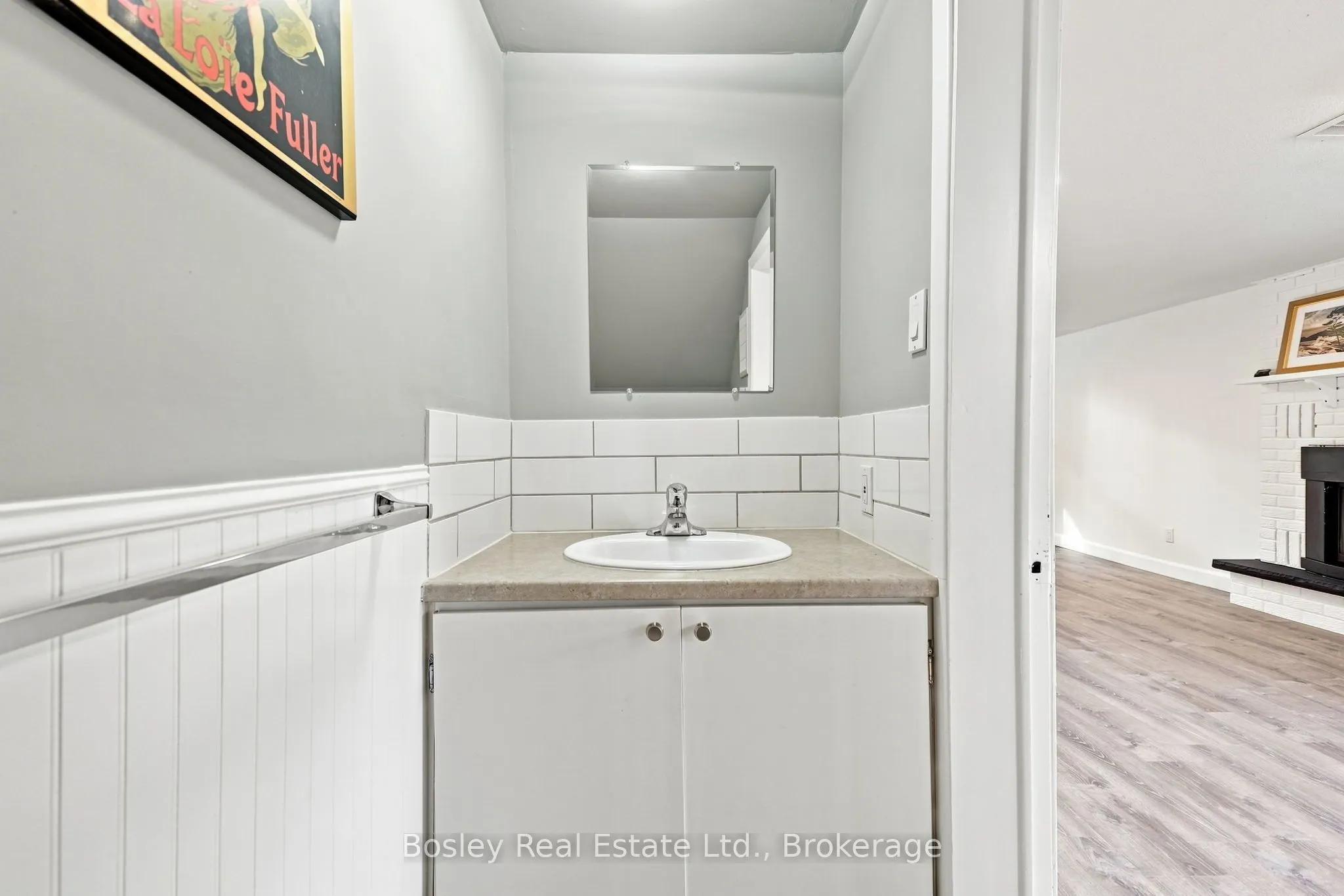 4 Griffin Road