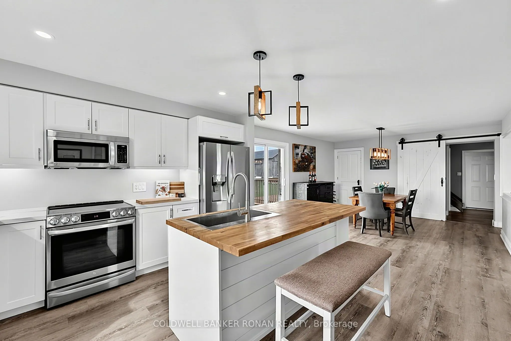 4542 Concession Road 6 Sunnidale