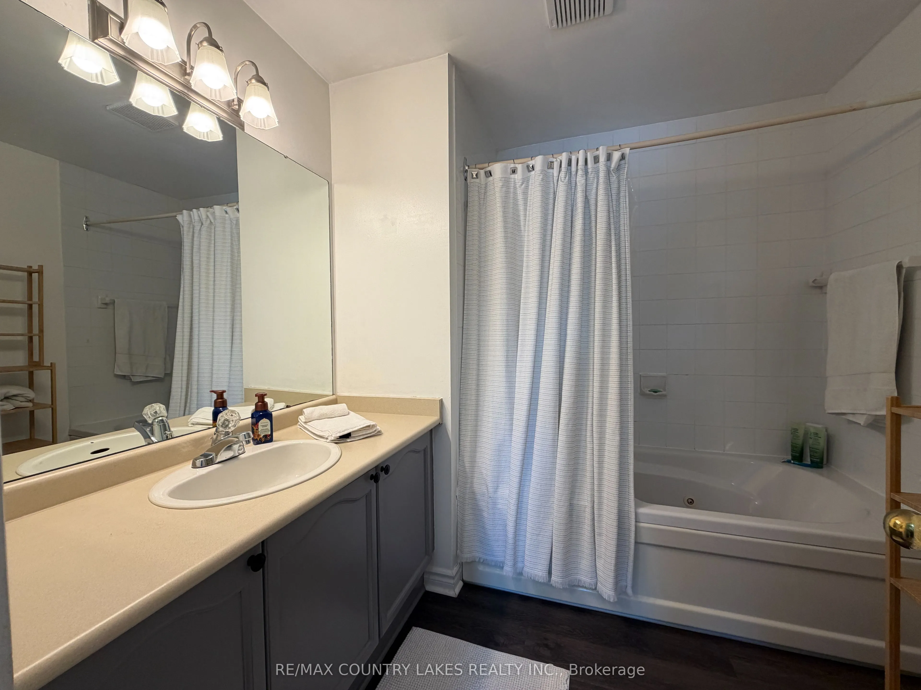 30 Laguna Parkway #12