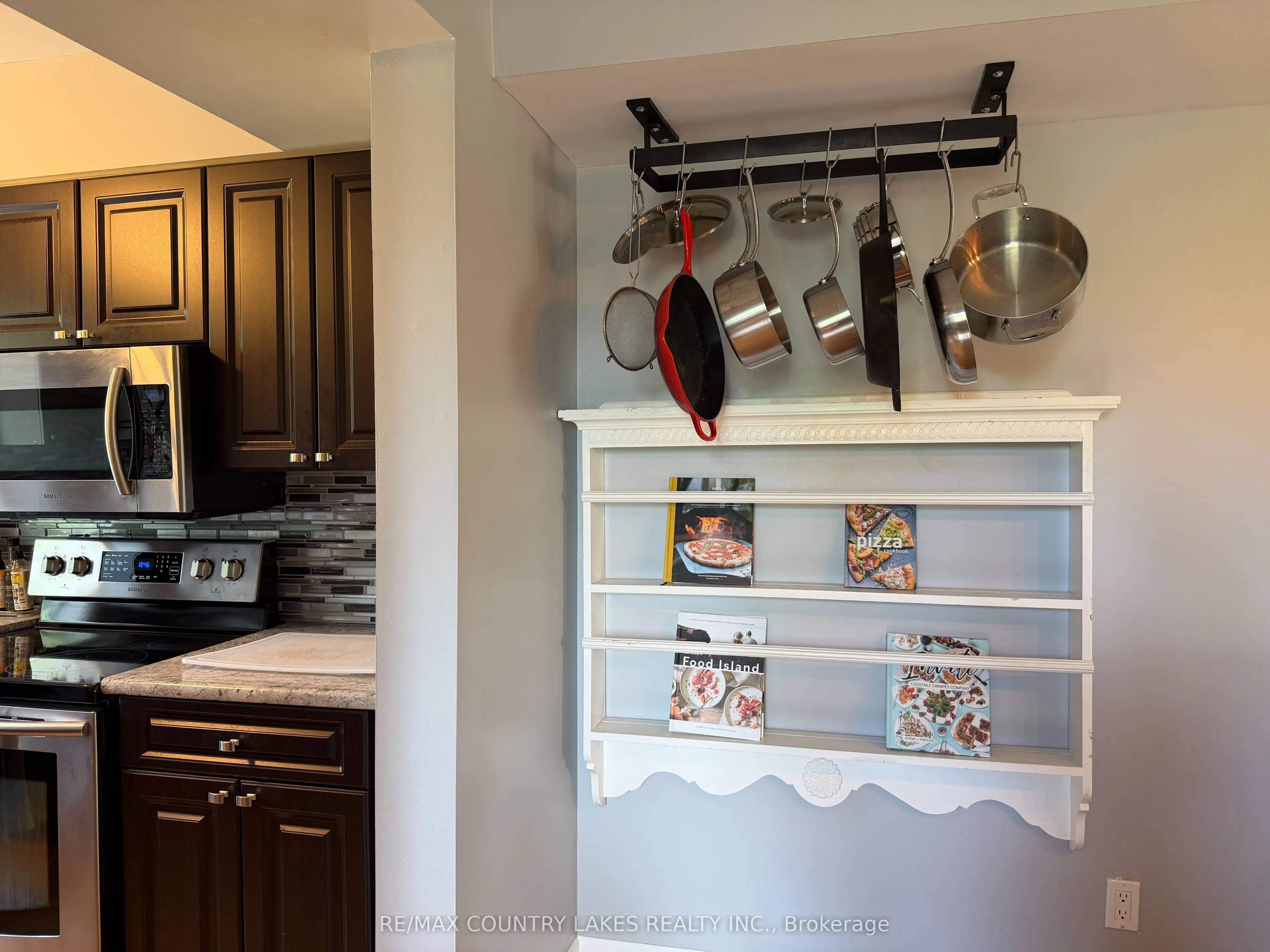 30 Laguna Parkway #12