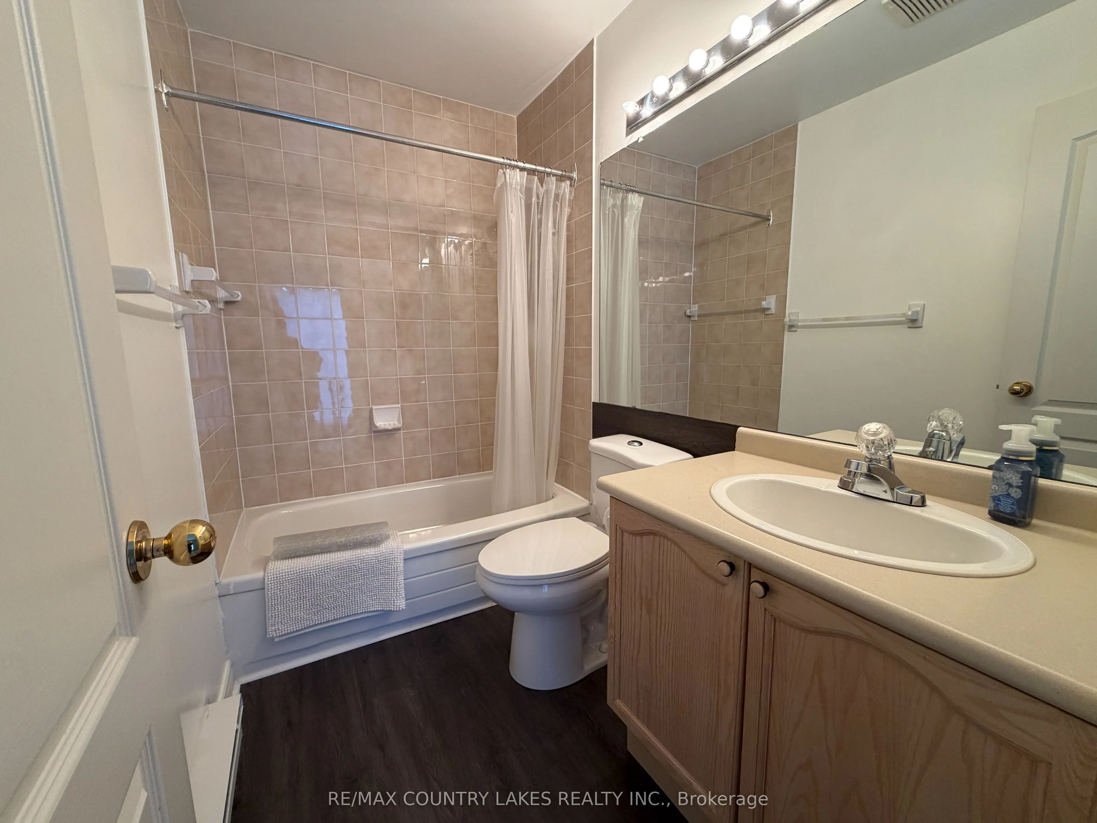 30 Laguna Parkway #12
