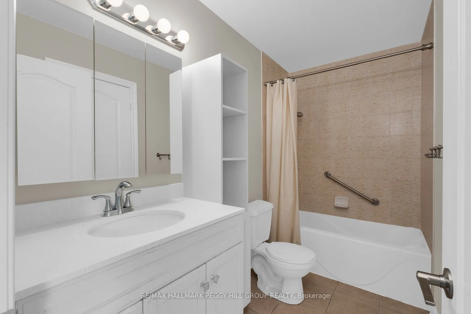 125 Huronia Road #11