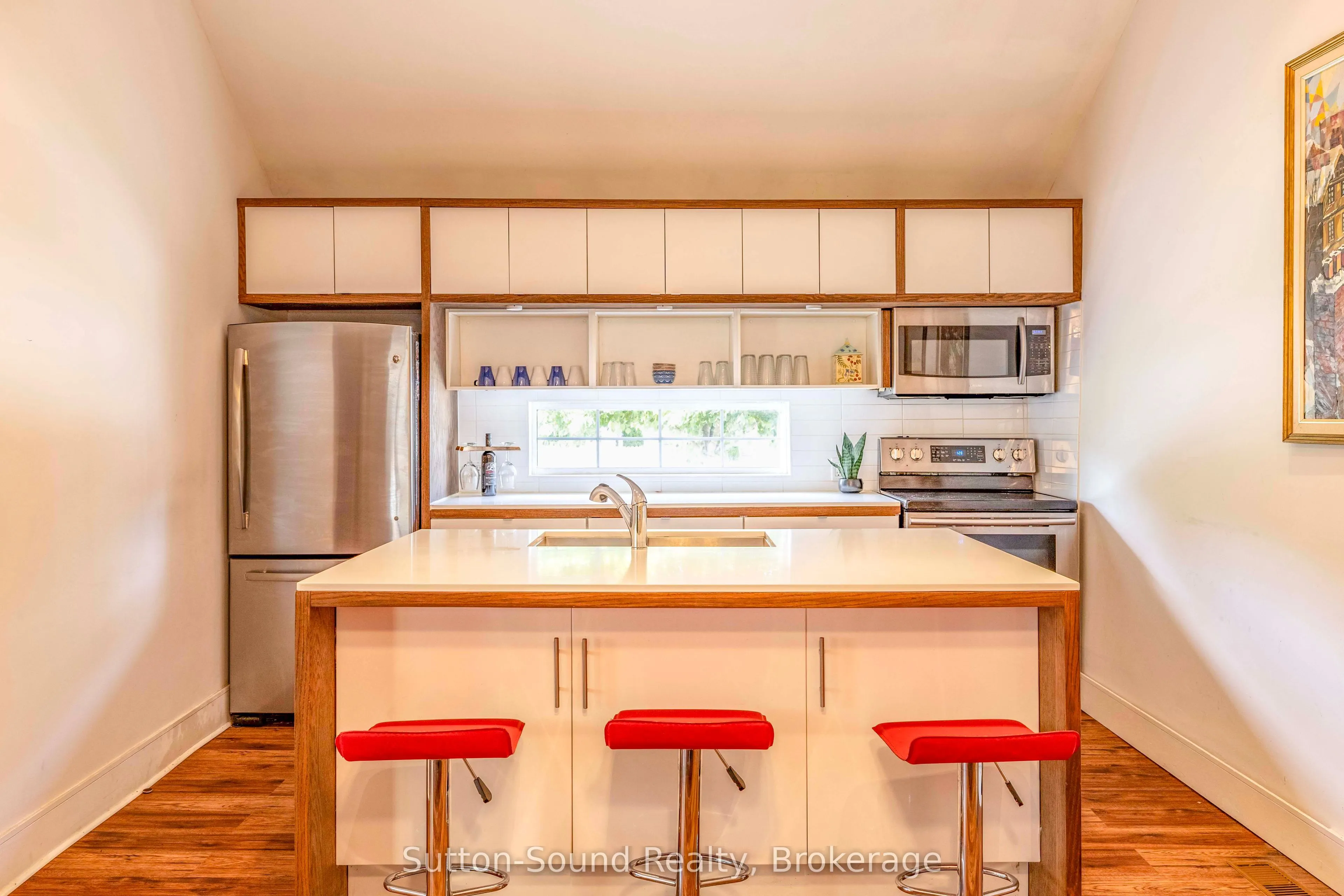 307 Fourth Street W