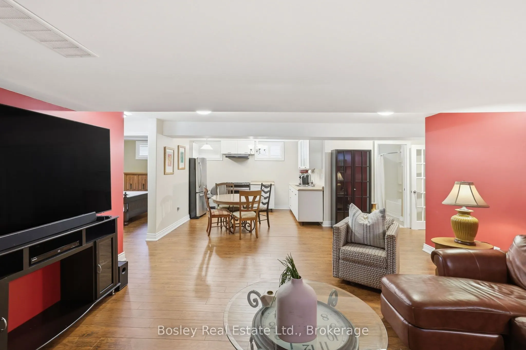 28 Clark Street